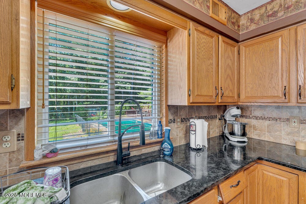 34 Teakwood Drive, Jackson, NJ, 08527 image 16