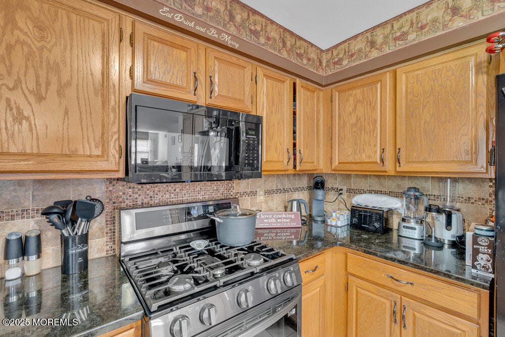 34 Teakwood Drive, Jackson, NJ, 08527 image 17