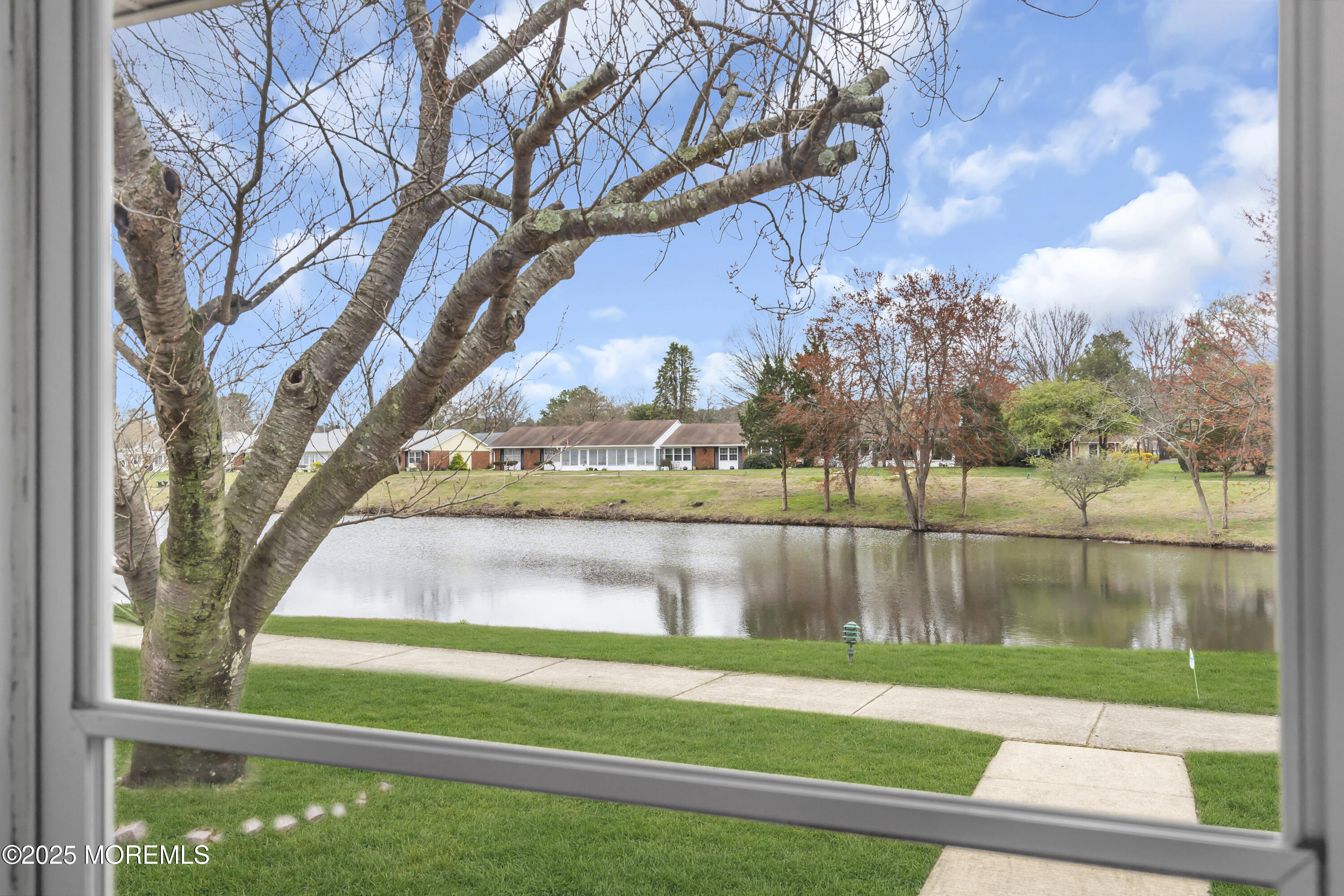 402 Picardy Court B Image 3