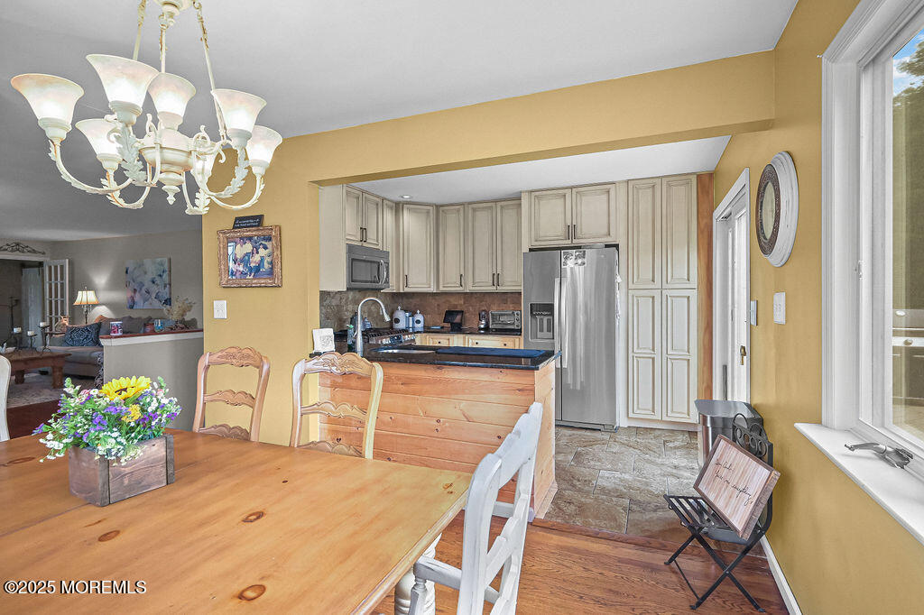 42 Beechwood Terrace, Matawan, NJ, 07747 image 17