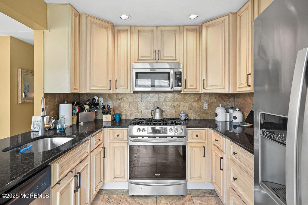 42 Beechwood Terrace, Matawan, NJ, 07747 image 20
