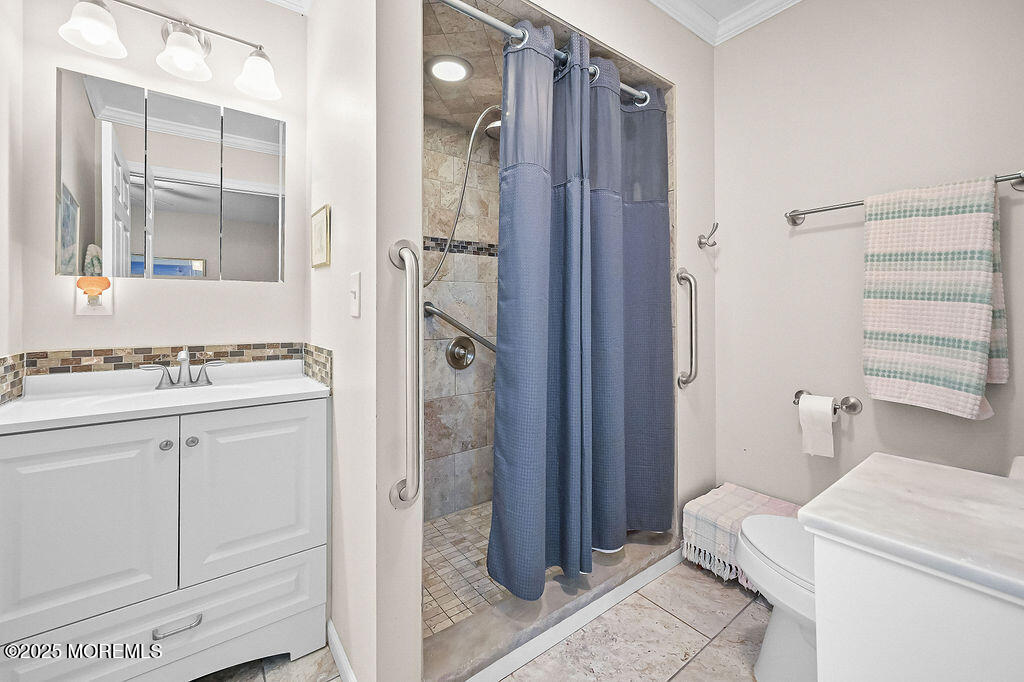 42 Beechwood Terrace, Matawan, NJ, 07747 image 30