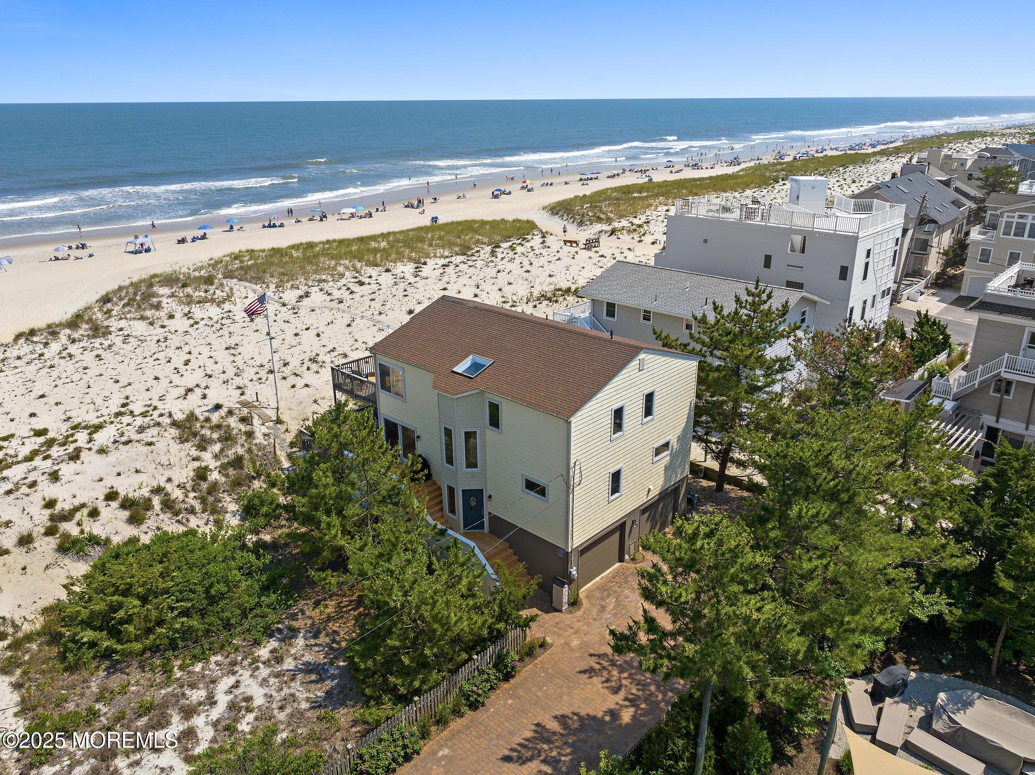 208 E 20th Street, Long Beach Twp, NJ, 08008