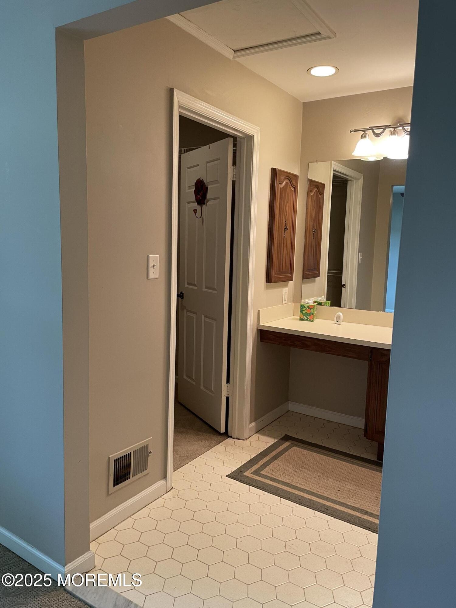 14 Weston Court Image 4