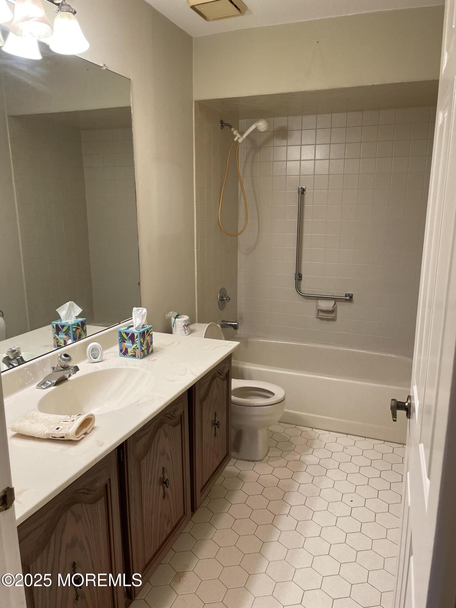 14 Weston Court, Marlboro, NJ, 07746 image 8