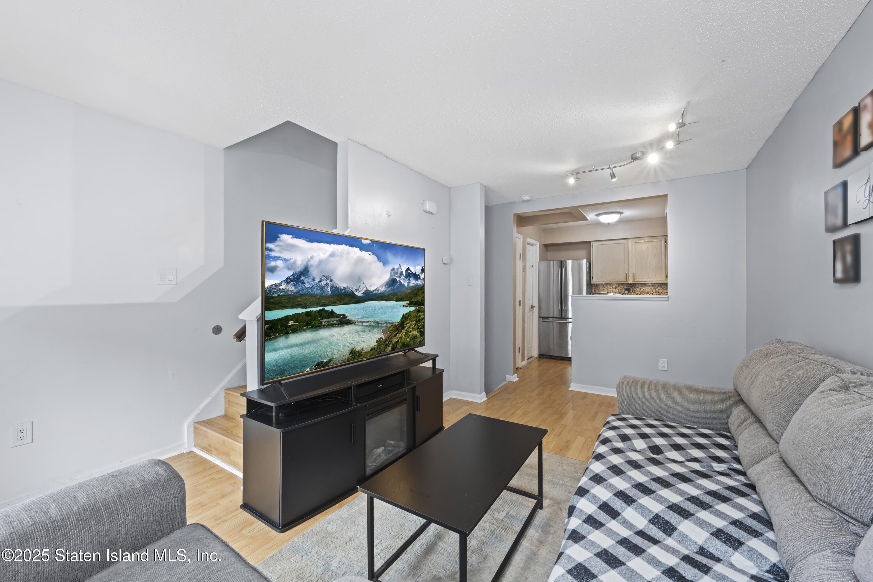603 Ilyssa Way, Staten Island, NY, 10312 image 16