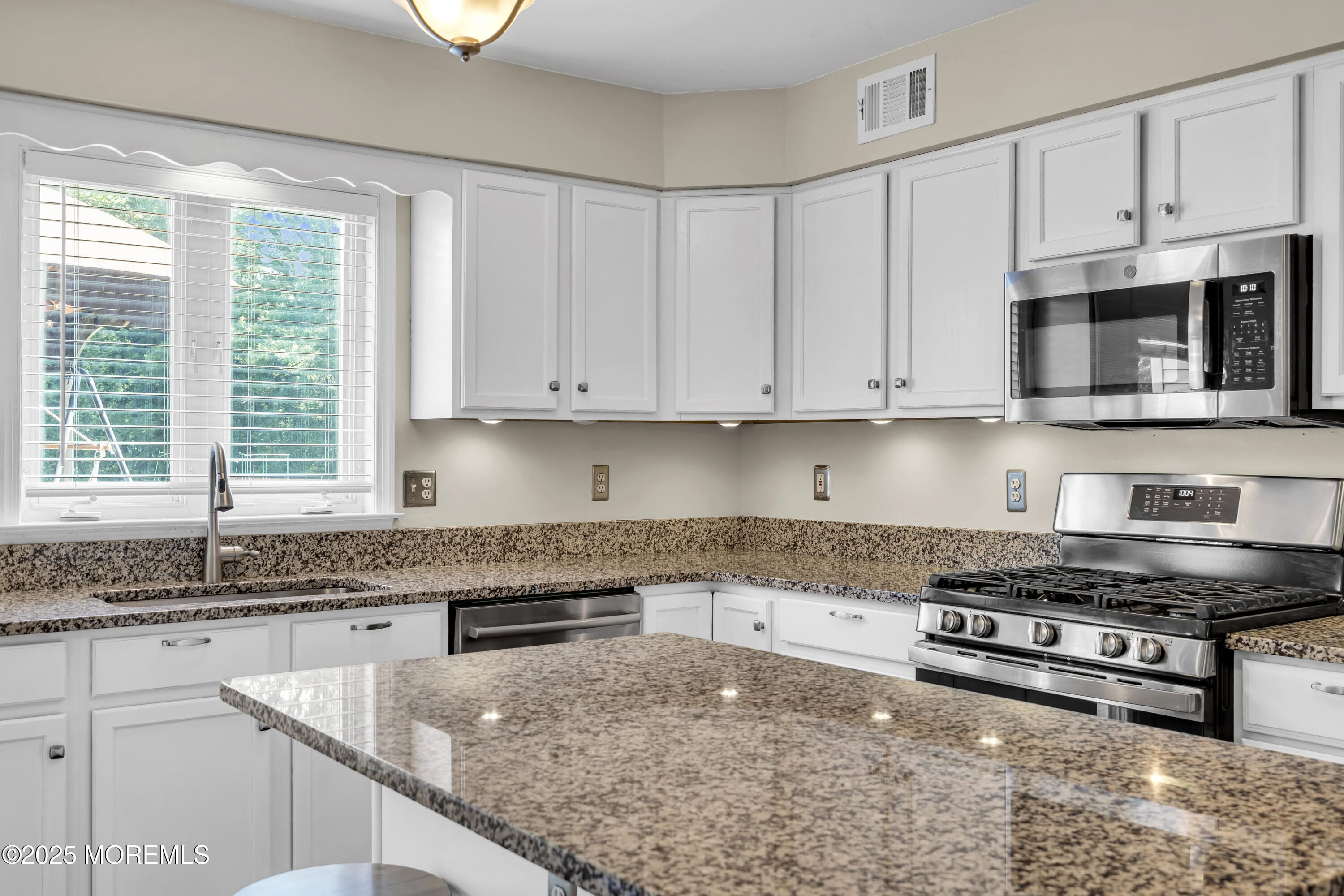6 Cross Farms Road, Jackson, NJ, 08527 image 20