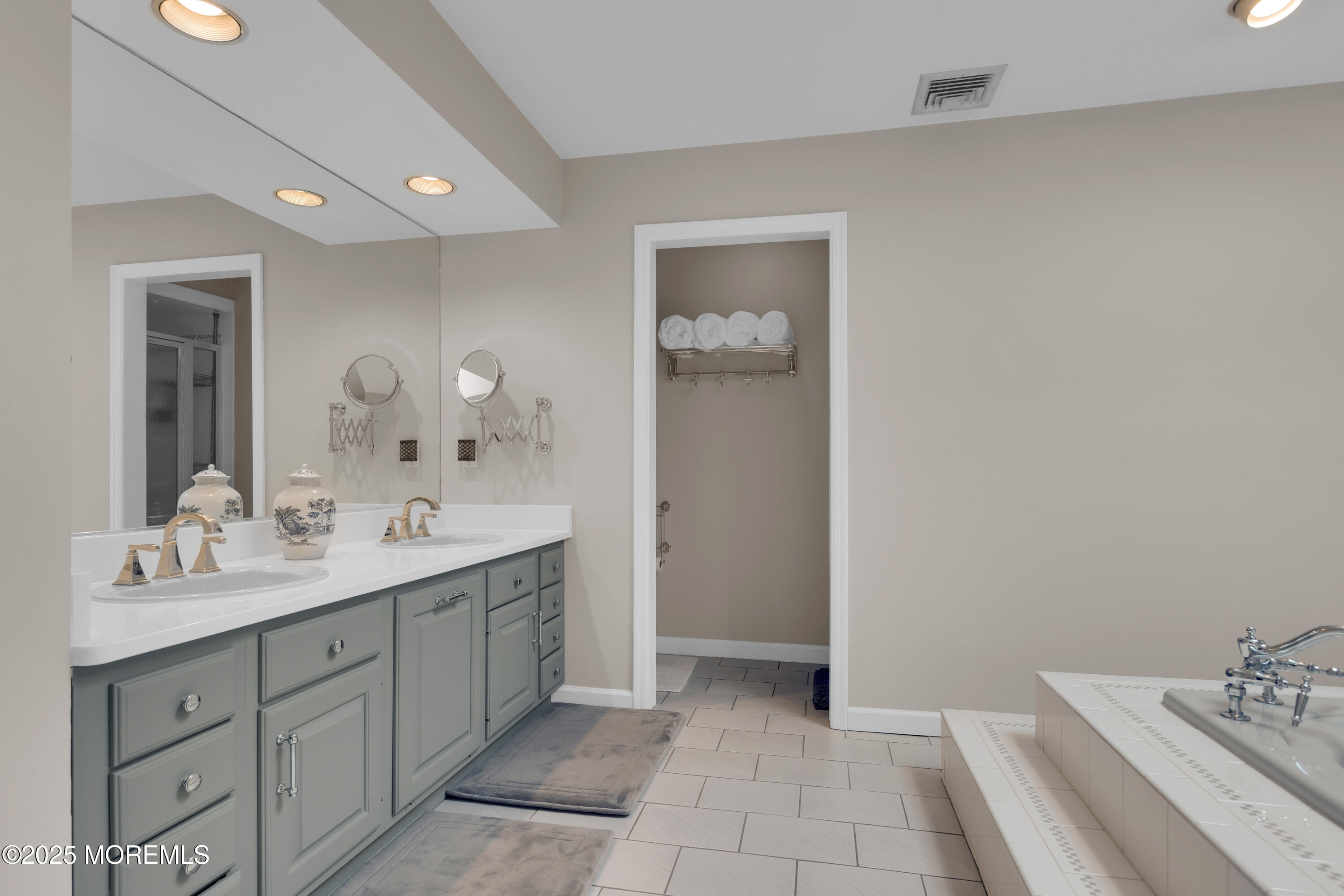 17 Ashley Drive, Holmdel, NJ, 07733 image 34