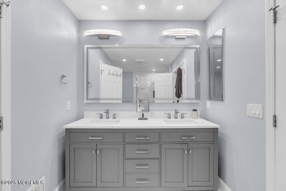 76 Deepwater Circle, Manalapan, NJ, 07726 image 27
