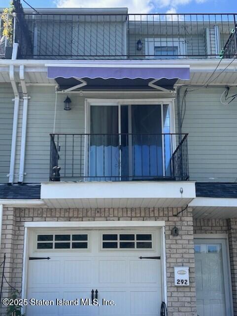 292 Tennyson Drive Image 3