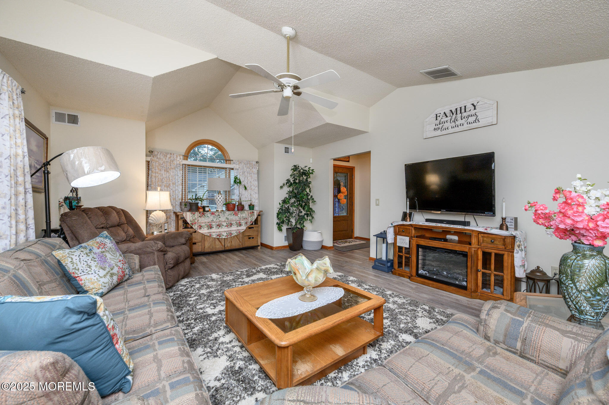 1617 Sweetbay Drive Image 5