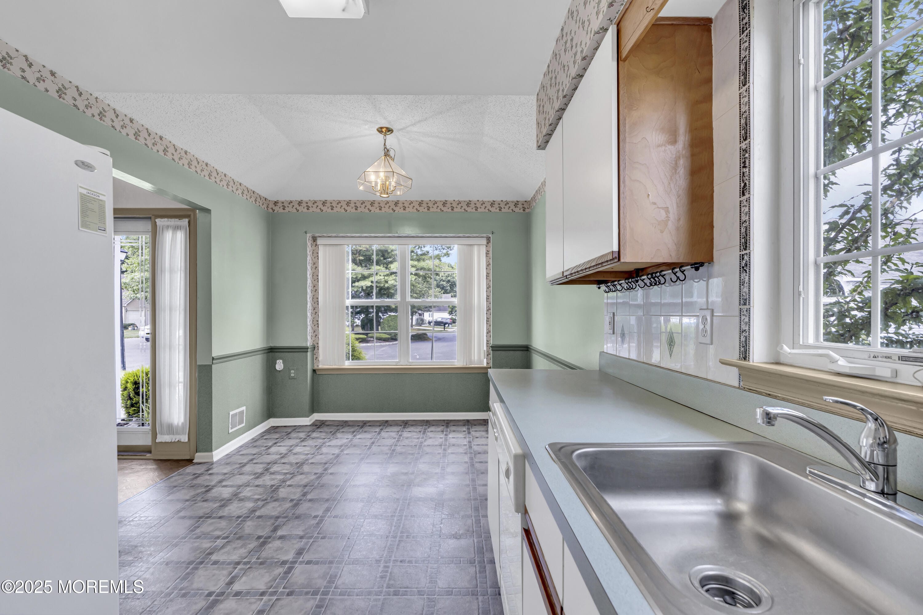 18 Stewart Court, Jackson, NJ, 08527 image 8