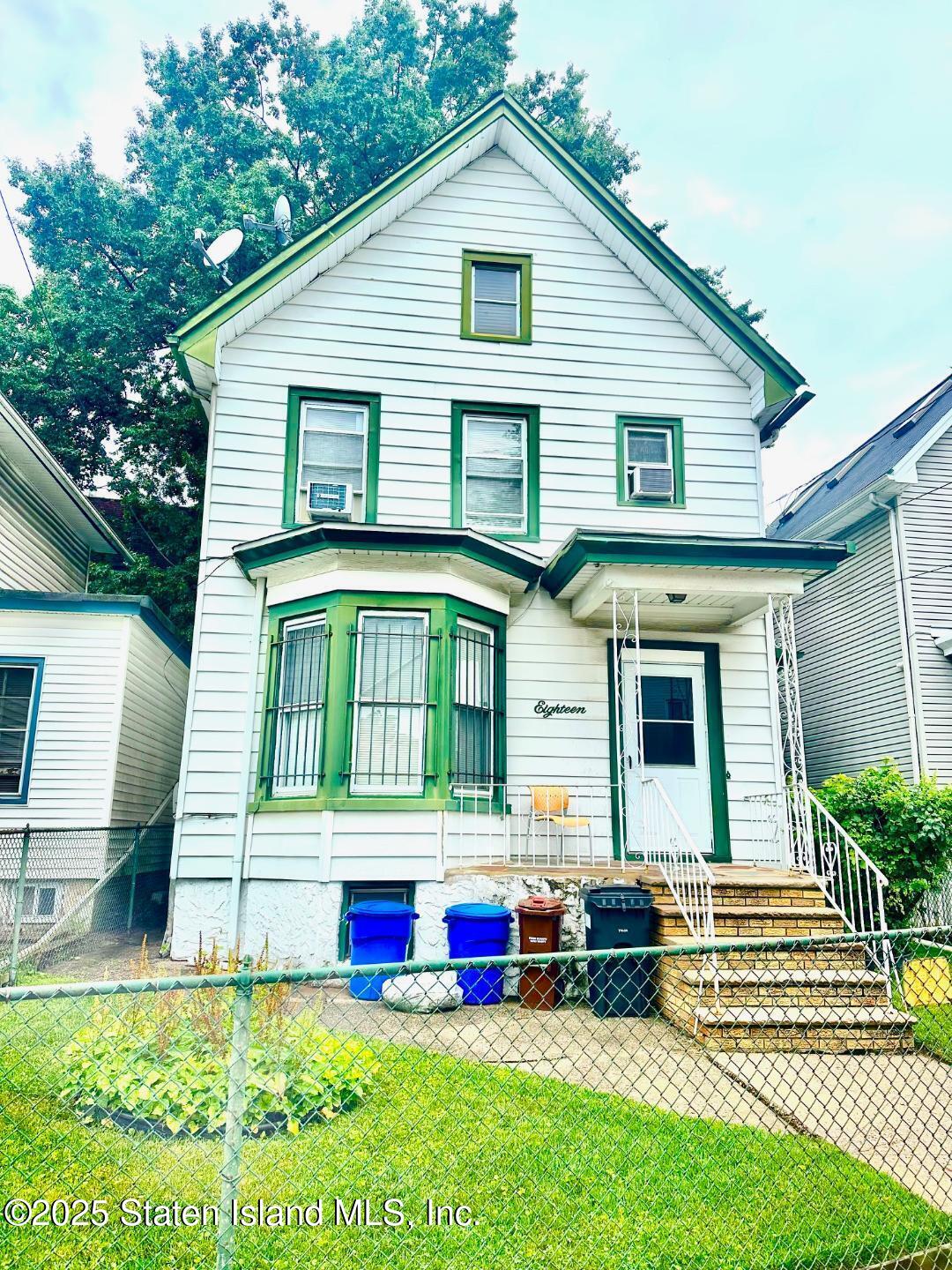 18 Cottage Place Image 1