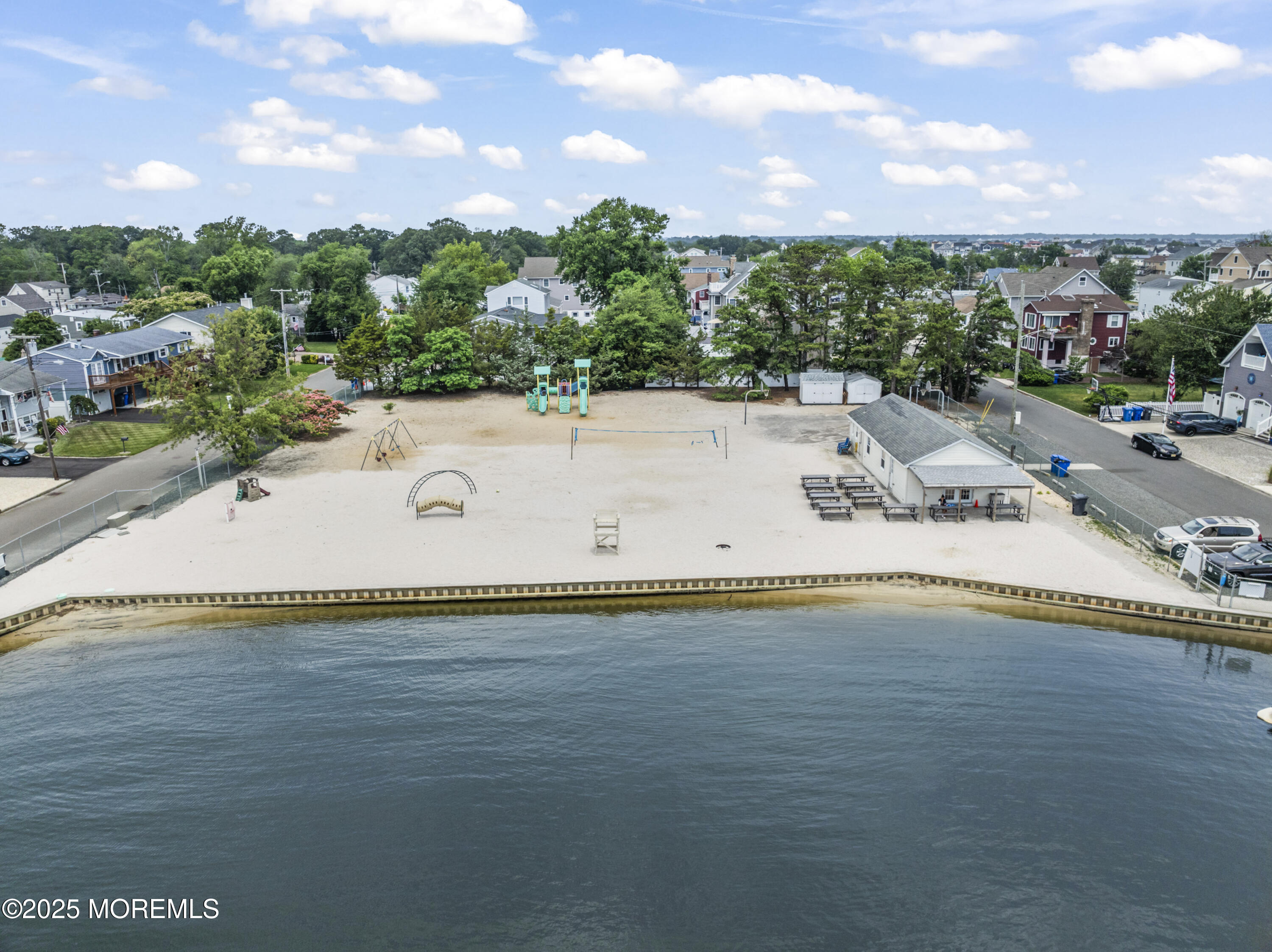 21 Seabreeze Road Image 4