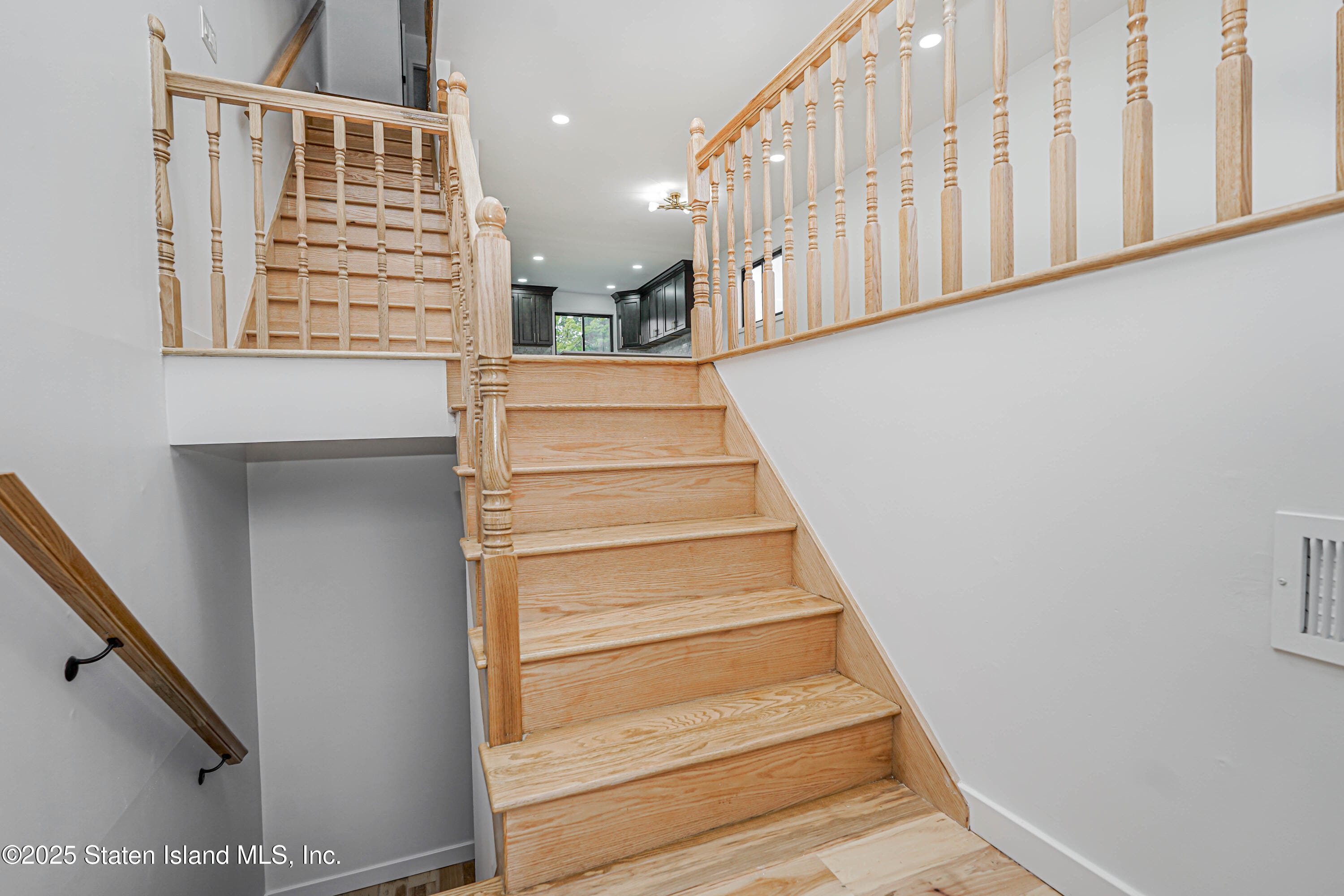 33 Dreyer Avenue, Staten Island, NY, 10314 image 9