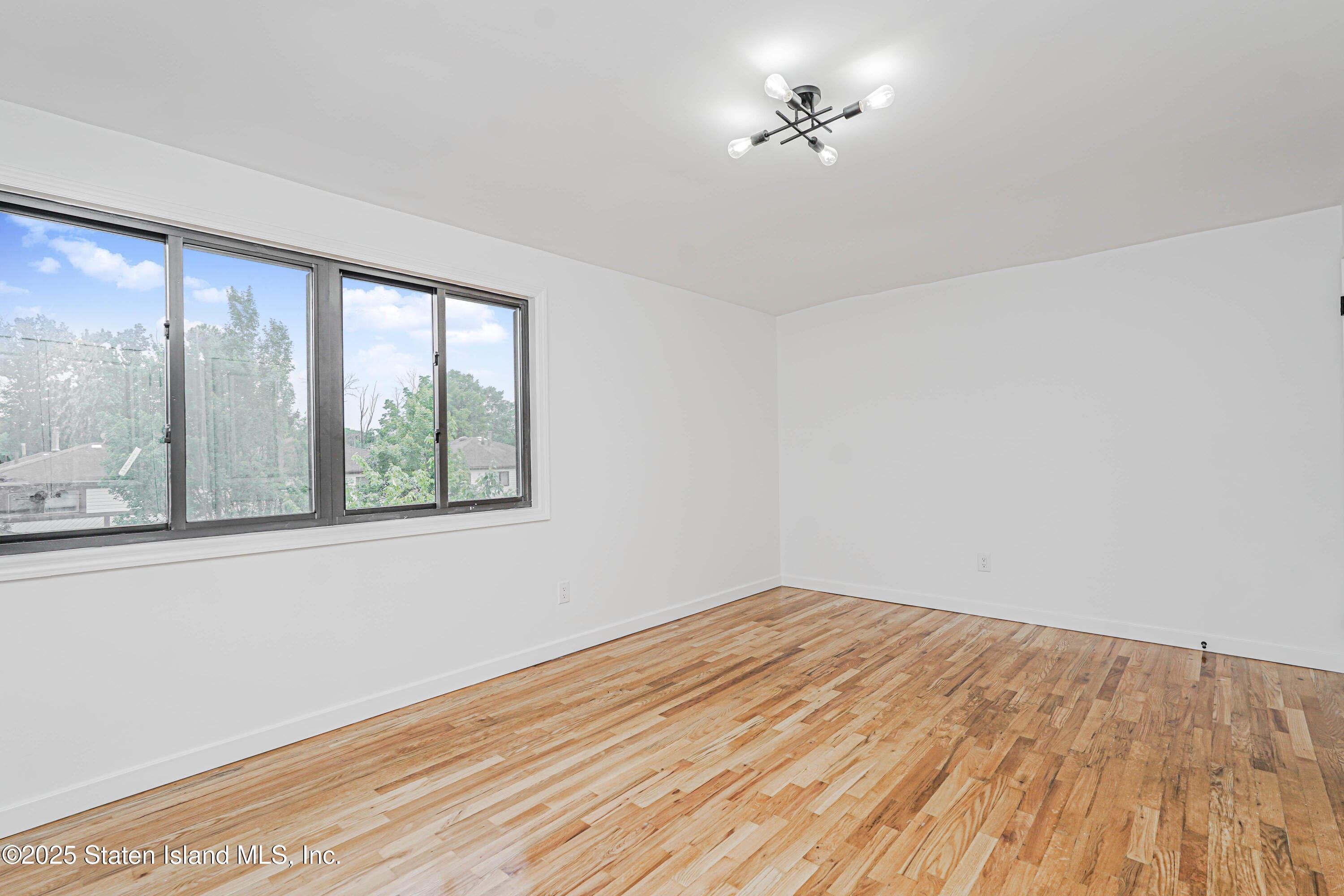 33 Dreyer Avenue, Staten Island, NY, 10314 image 19