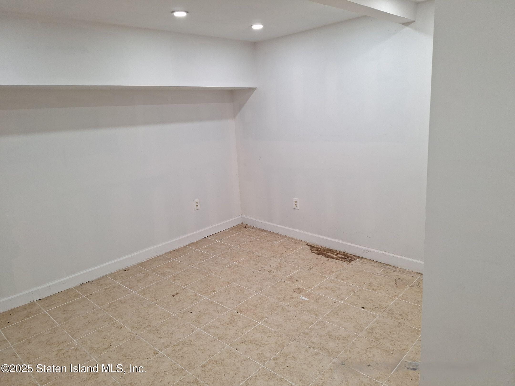 58 Laurel Avenue, Staten Island, NY, 10304 image 15