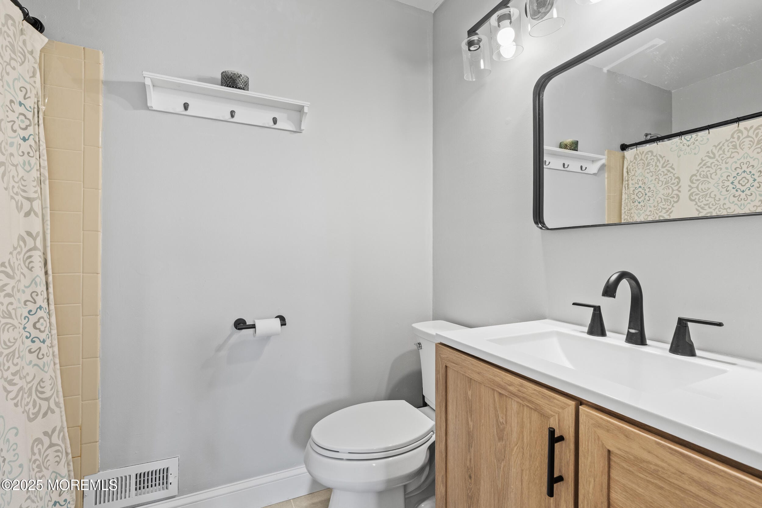 7 Steeple Chase Court, Tinton Falls, NJ, 07724 image 16