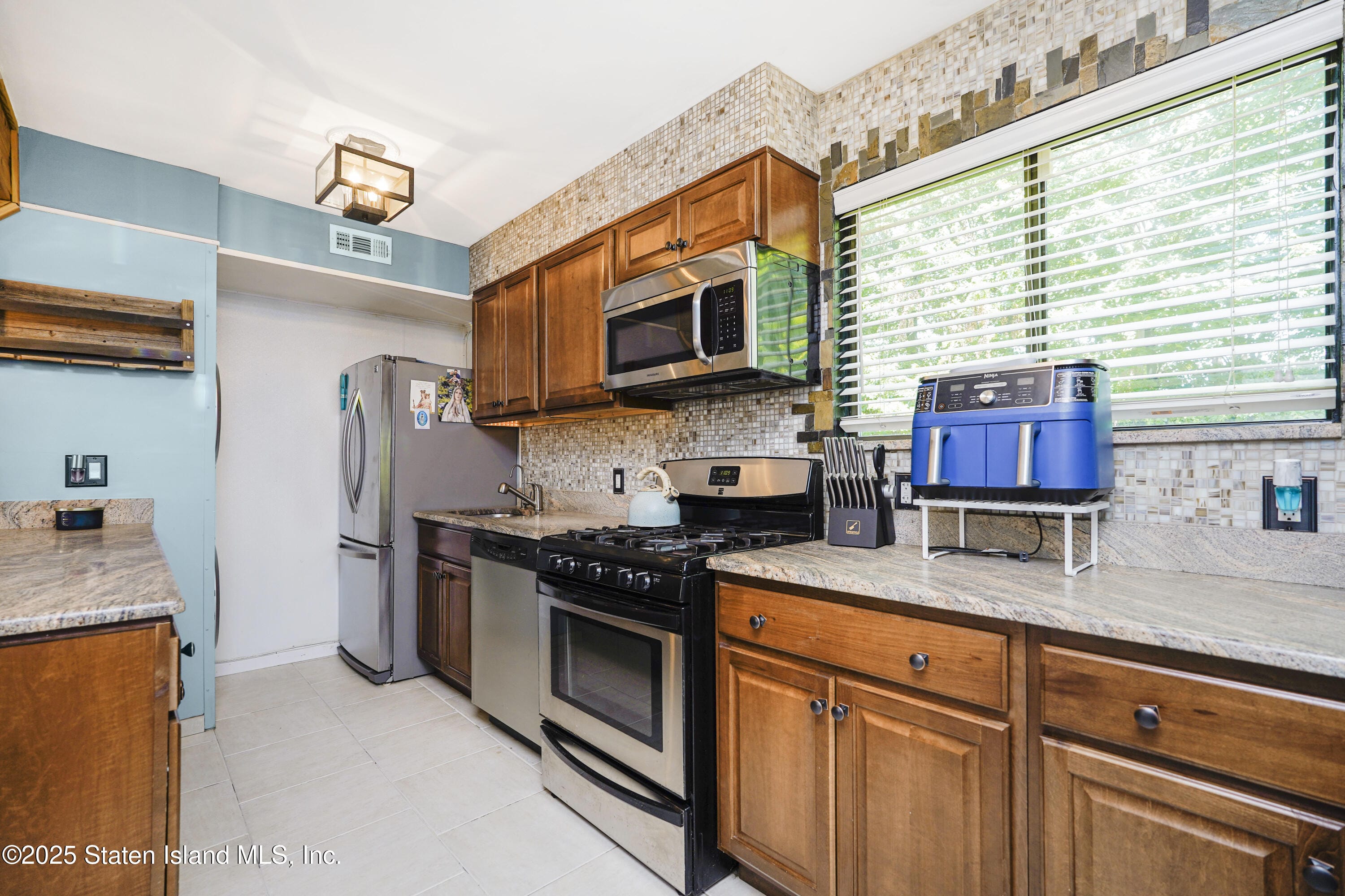 4199 Amboy Road 7, Staten Island, NY, 10308 image 9