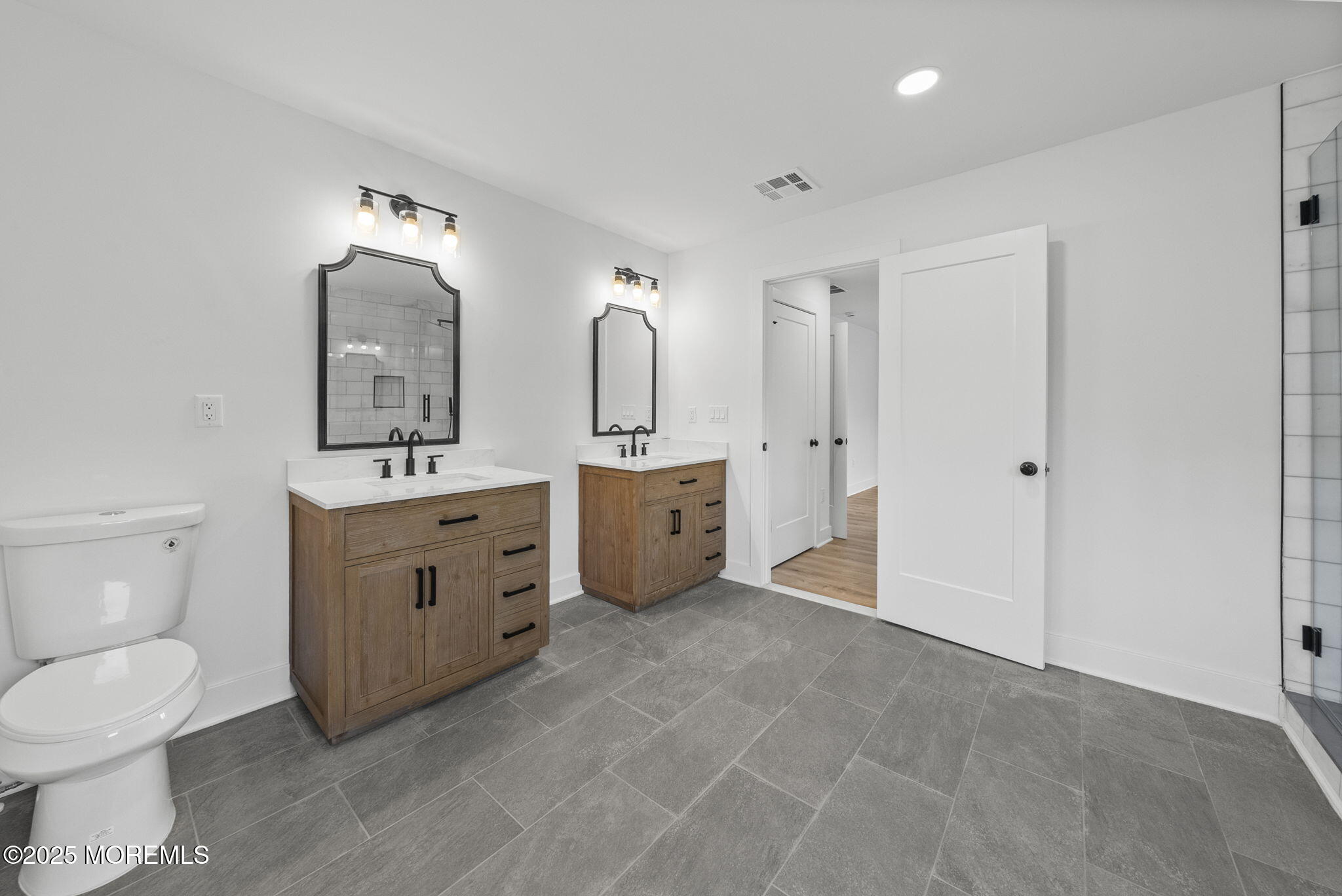 40 Daum Road, Manalapan, NJ, 07726 image 55
