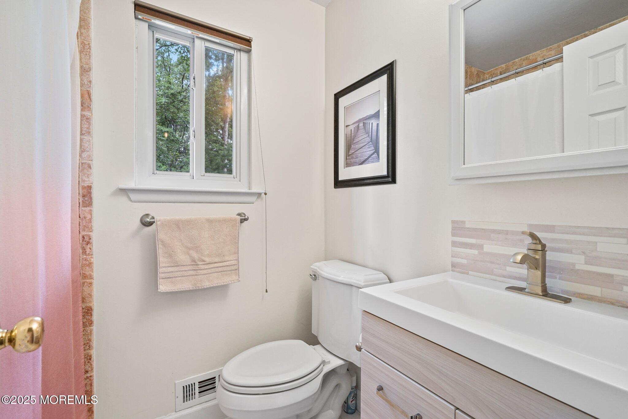 11 Hazelwood Court, Howell, NJ, 07731 image 21