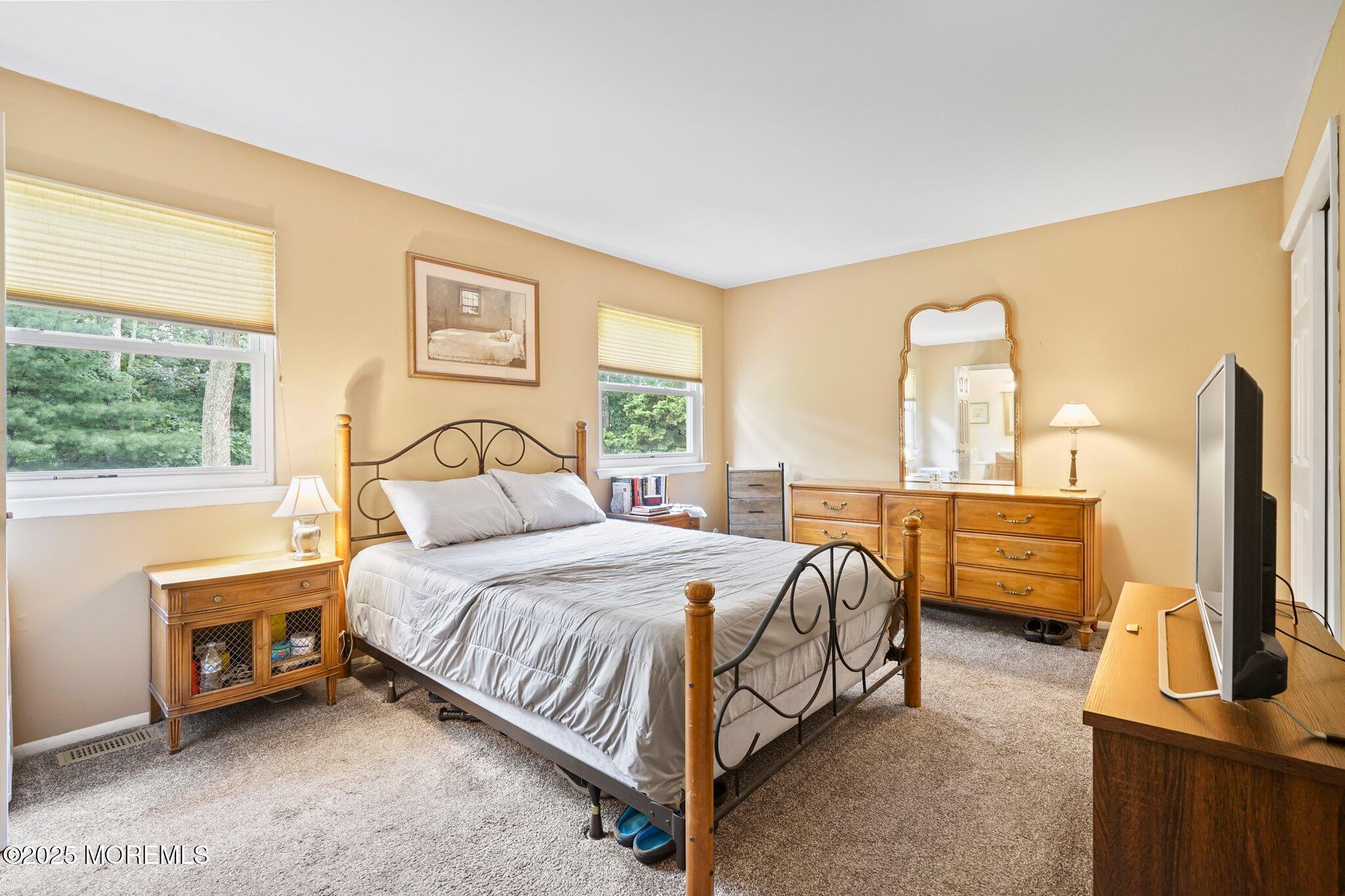 11 Hazelwood Court, Howell, NJ, 07731 image 16