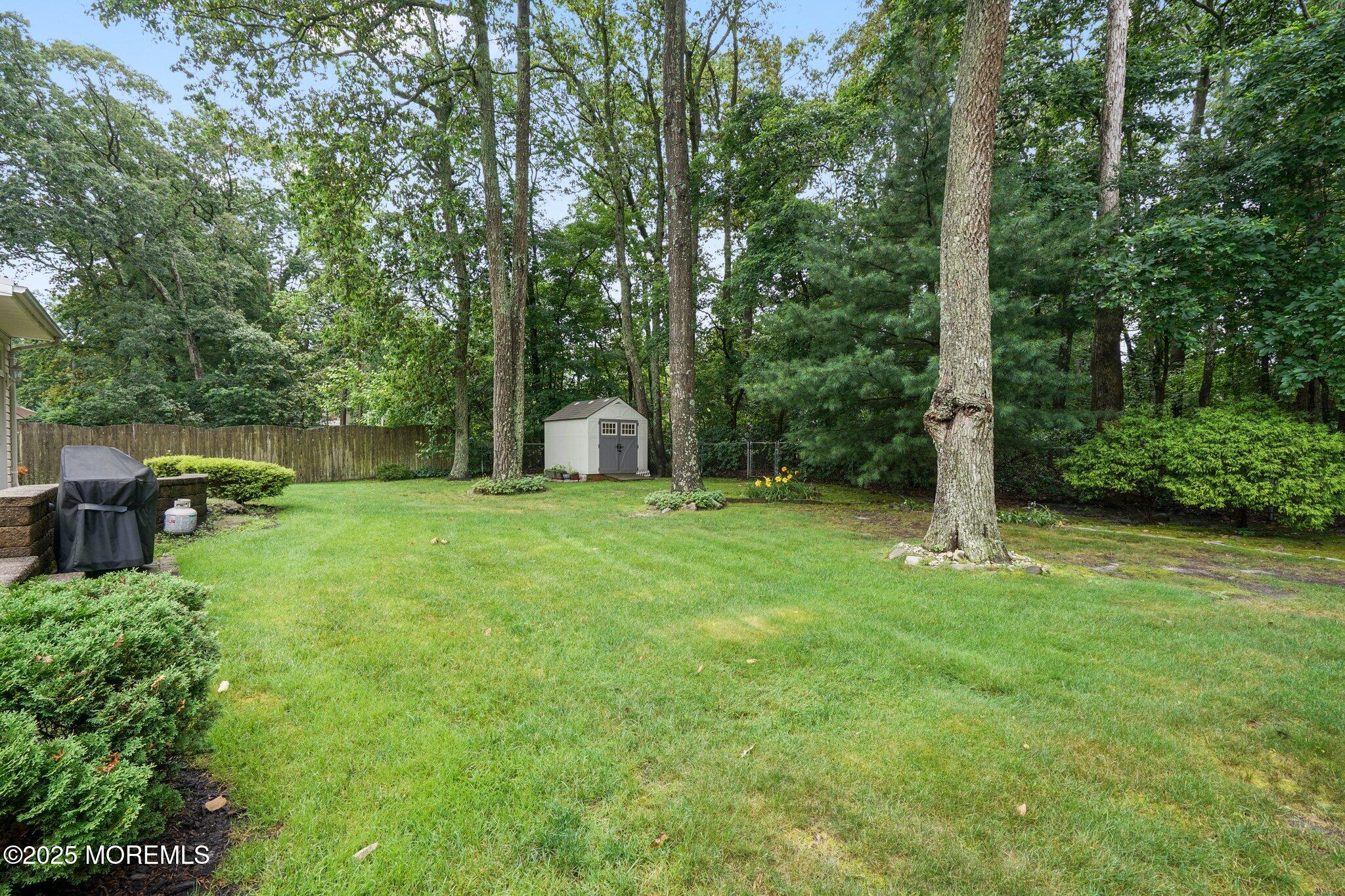 11 Hazelwood Court, Howell, NJ, 07731 image 32