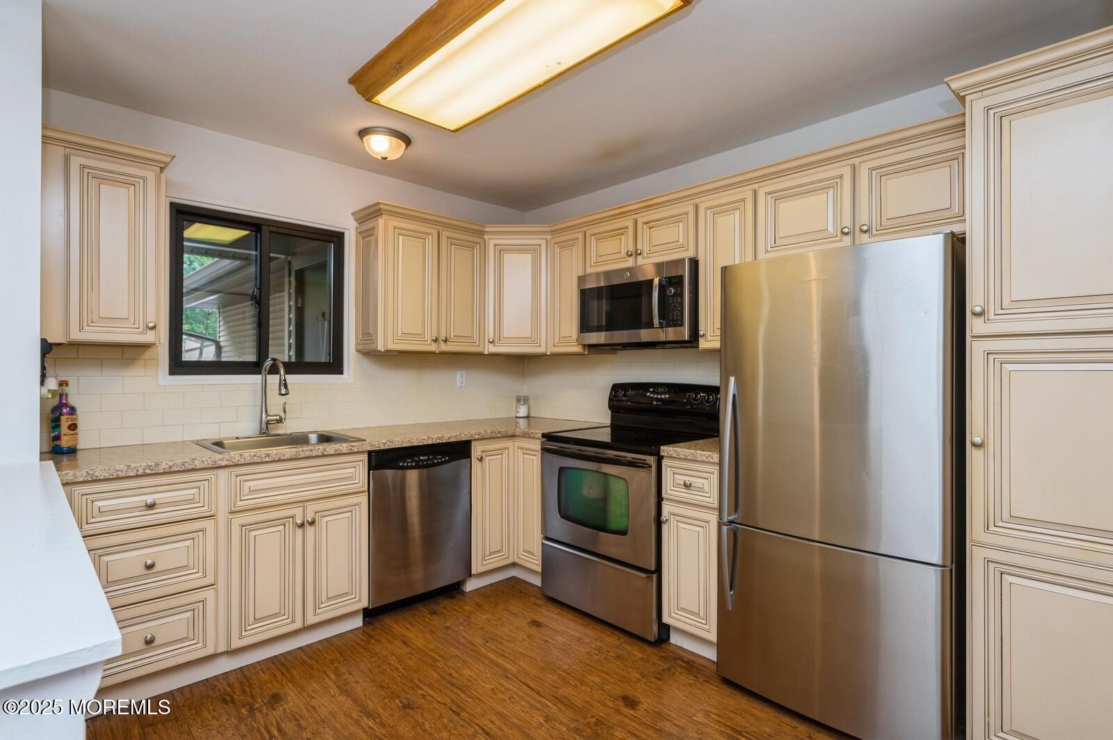 24 Ellsworth Court, Red Bank, NJ, 07701 image 6