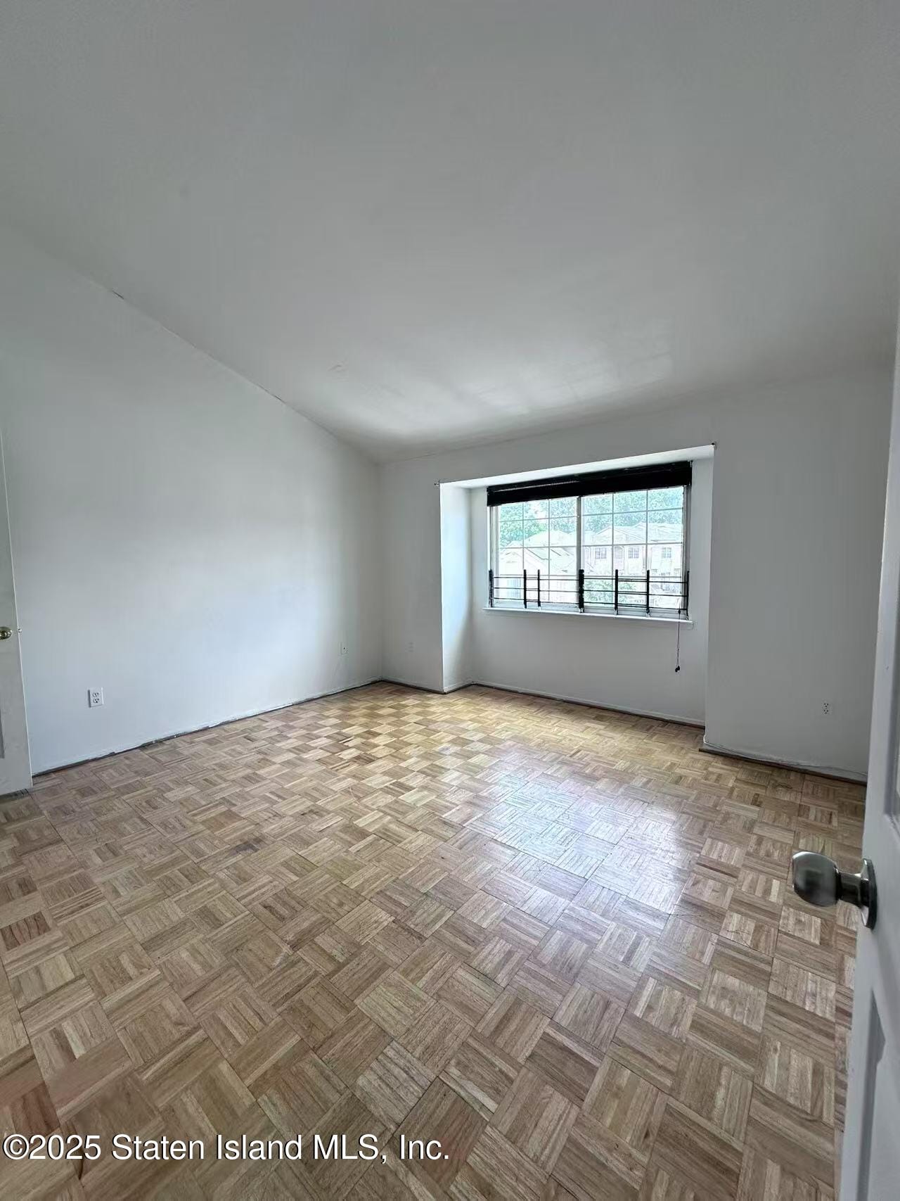 78 Stage Lane, Staten Island, NY, 10304 image 13