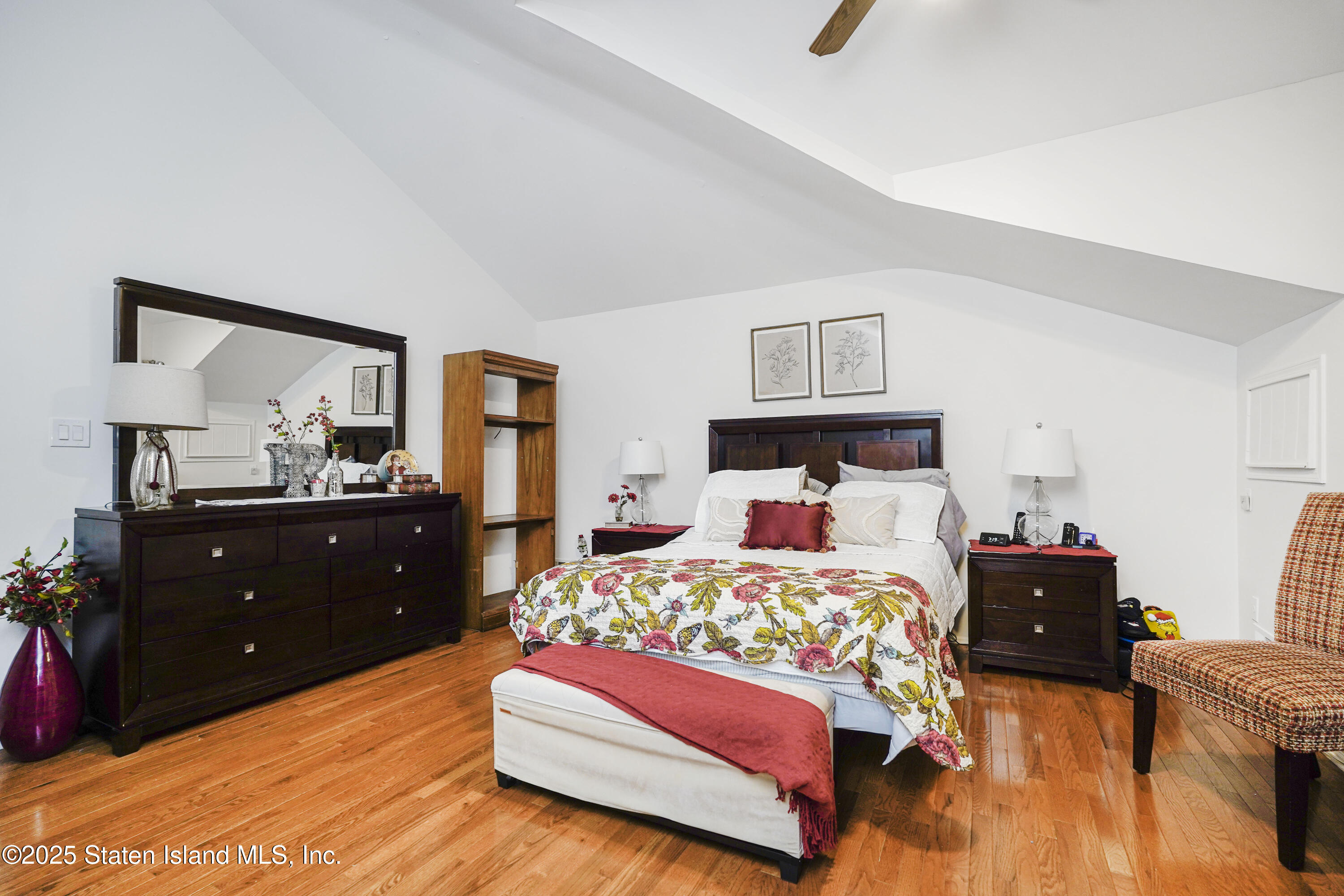 100 Robin Court, Staten Island, NY, 10309 image 29