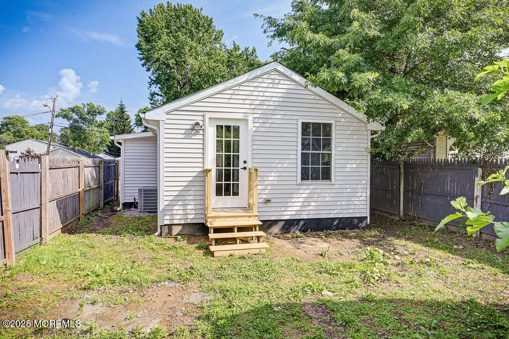 50 Pacific Boulevard, Keyport, NJ, 07735 image 31