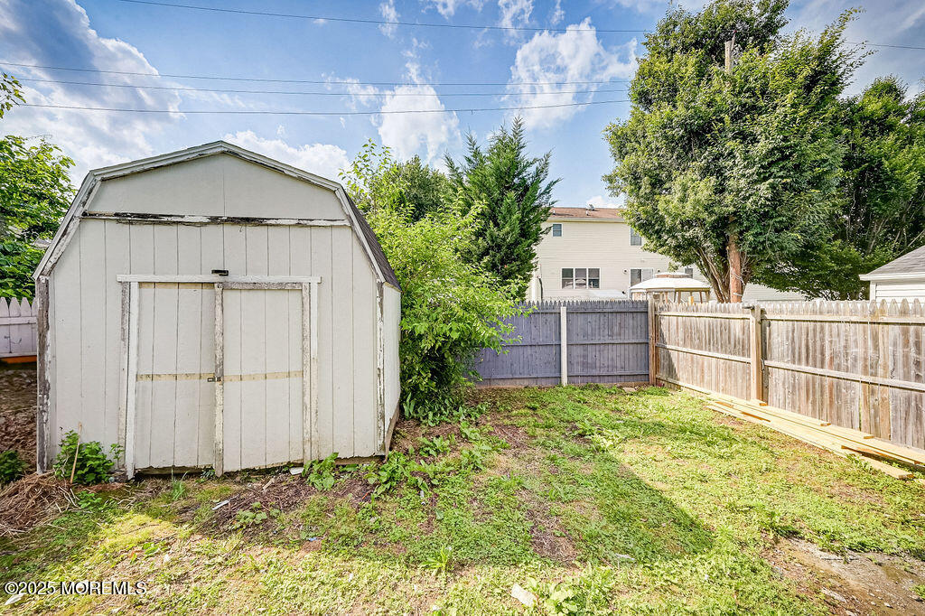 50 Pacific Boulevard, Keyport, NJ, 07735 image 33