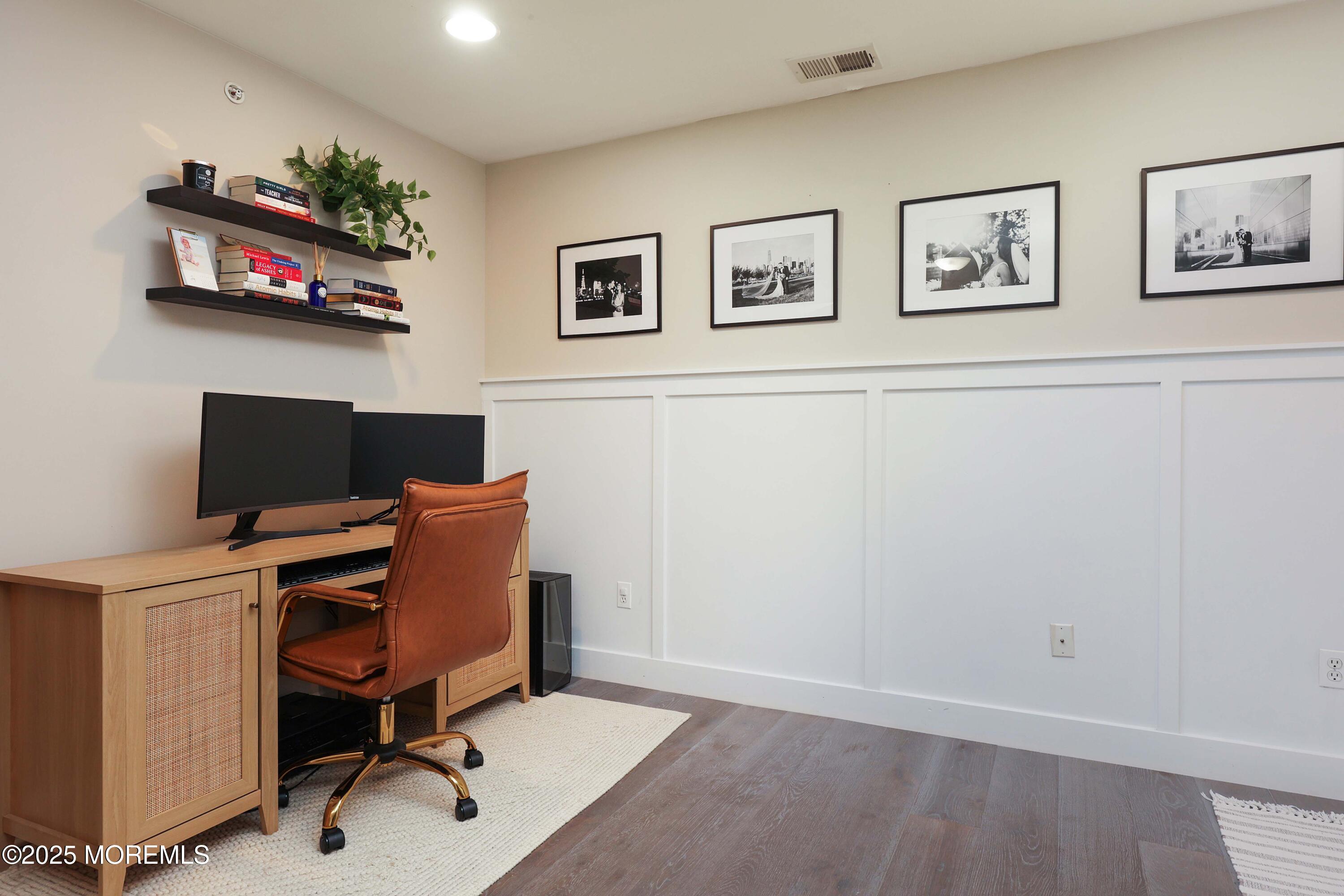 408 April Way, Middletown, NJ, 07748 image 20