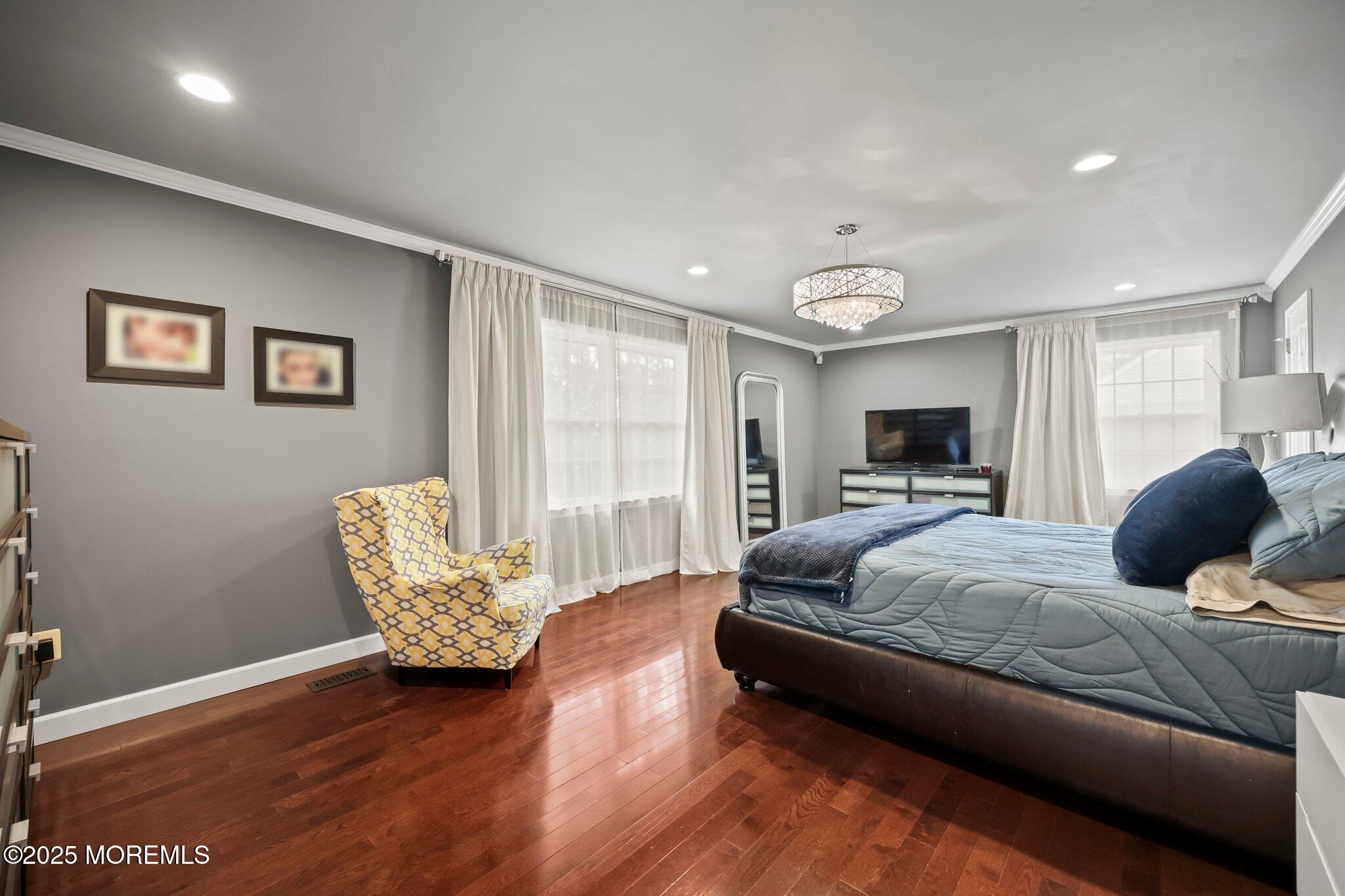 2 Independence Drive, Aberdeen, NJ, 07747 image 31