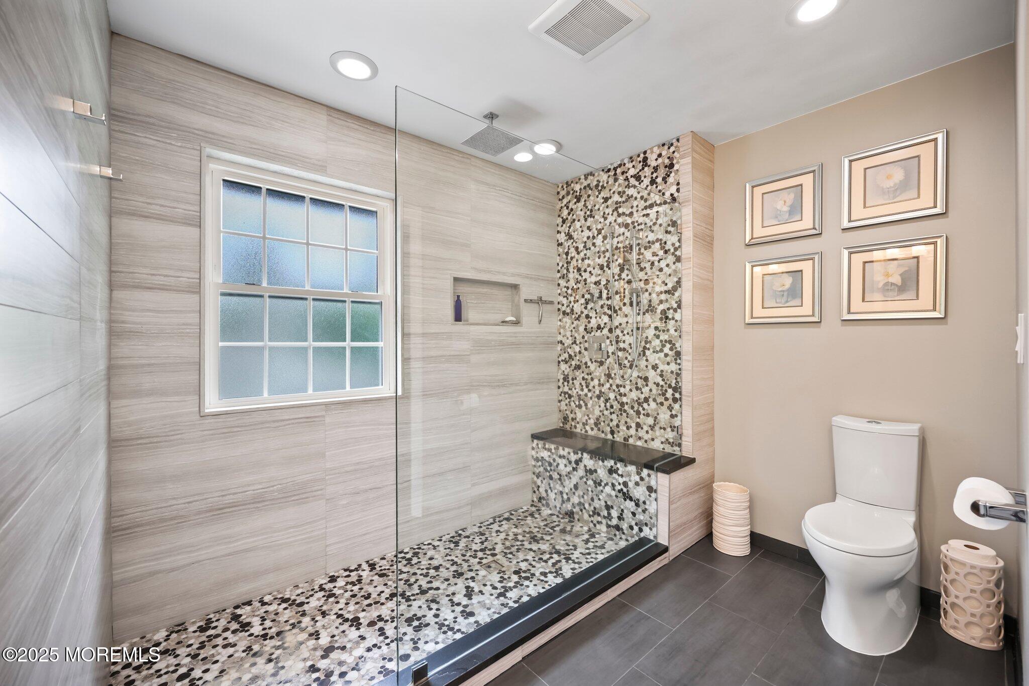 2 Independence Drive, Aberdeen, NJ, 07747 image 37