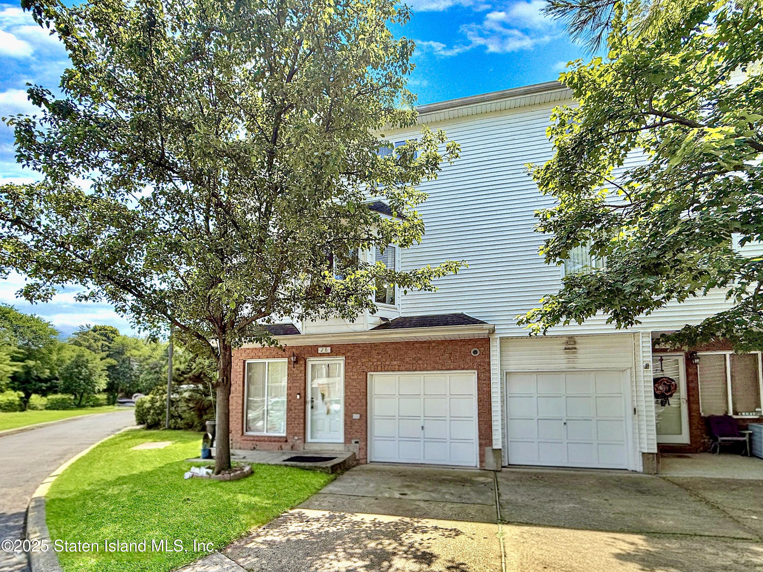 26 Aspen Knolls Way, Staten Island, NY, 10312