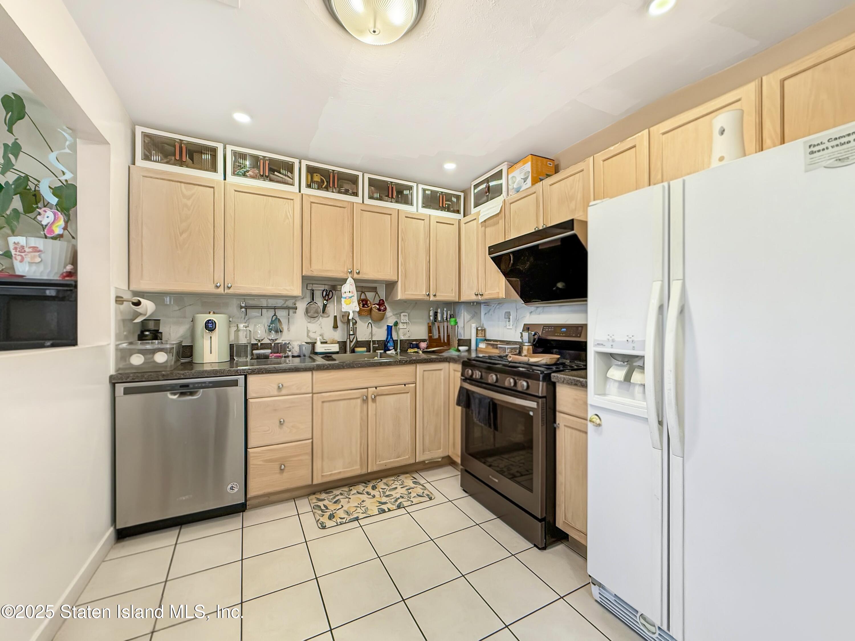 26 Aspen Knolls Way, Staten Island, NY, 10312 image 6