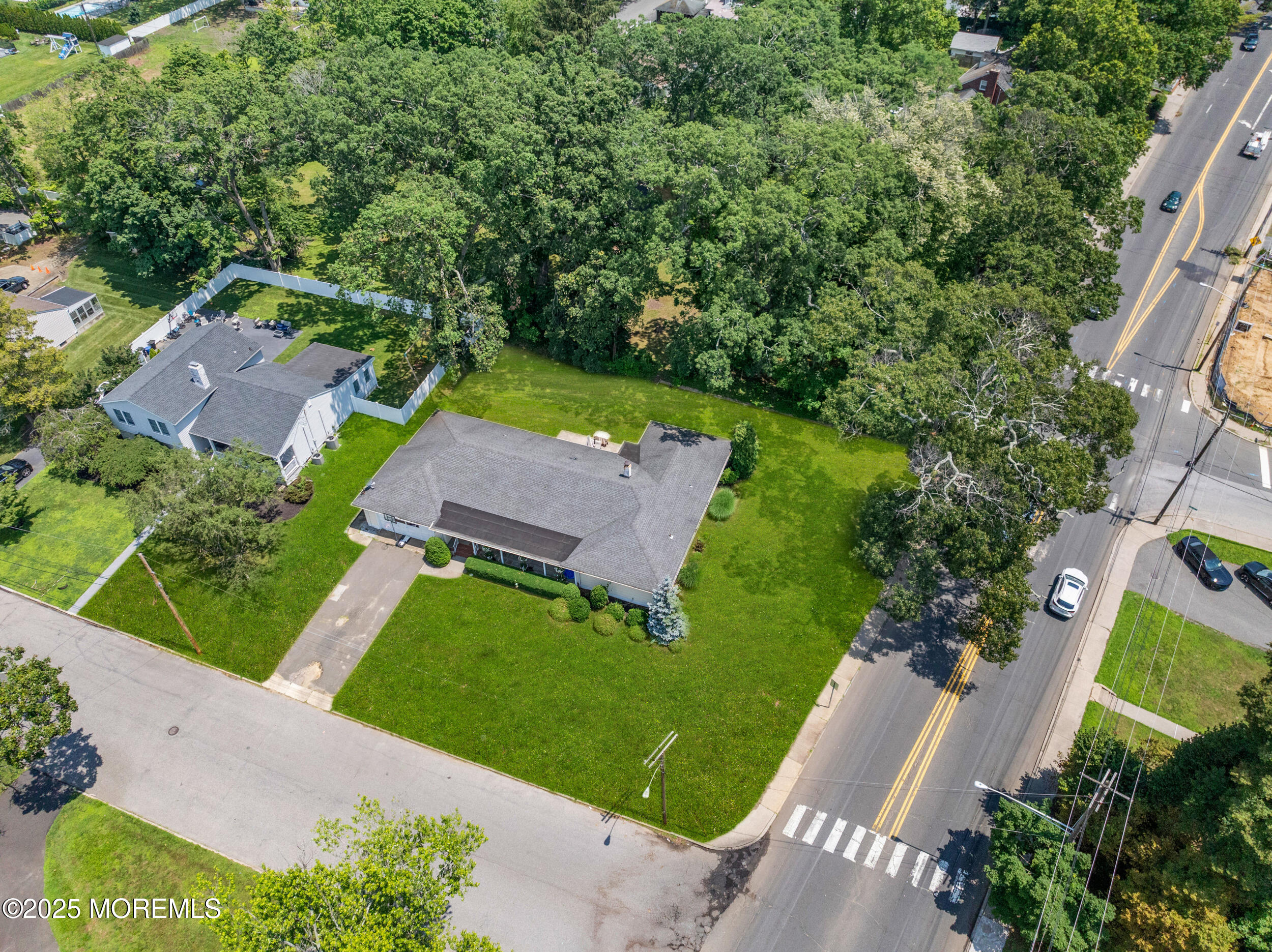 525 Marvin Drive Image 3