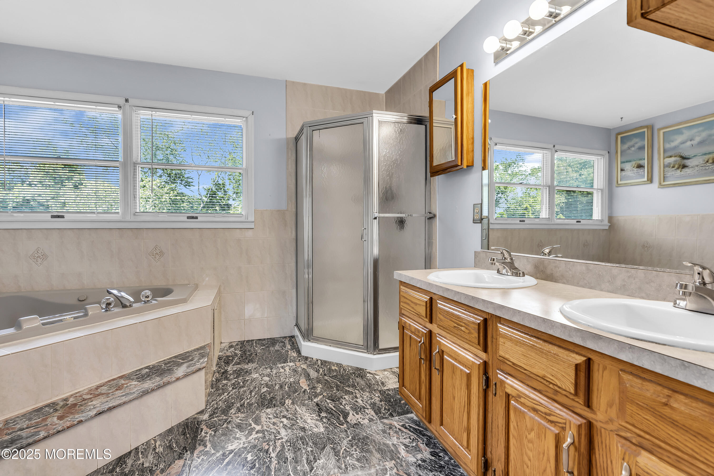 70 Desai Court, Freehold, NJ, 07728 image 29