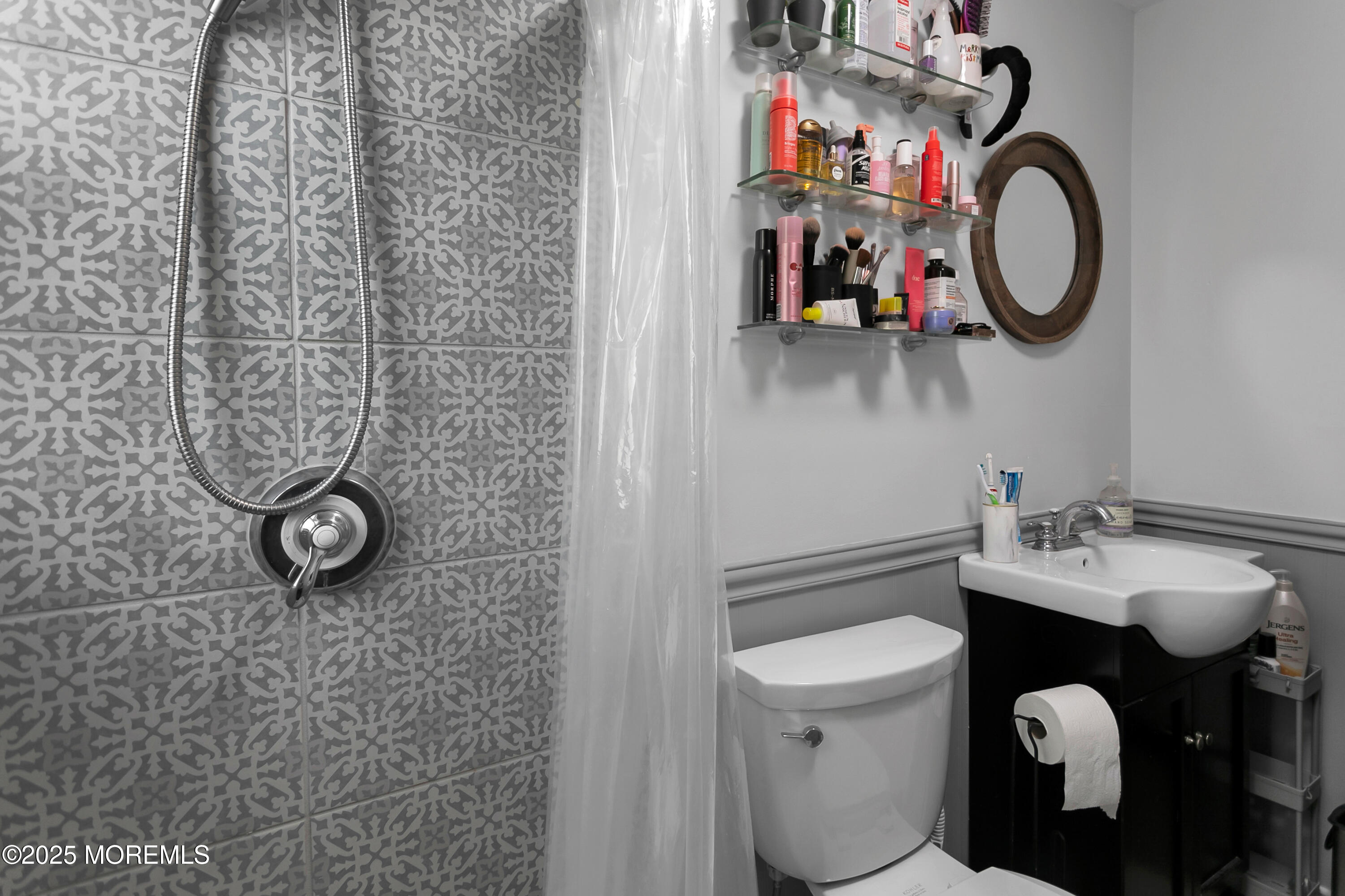 11 Woodside Drive, Red Bank, NJ, 07701 image 23