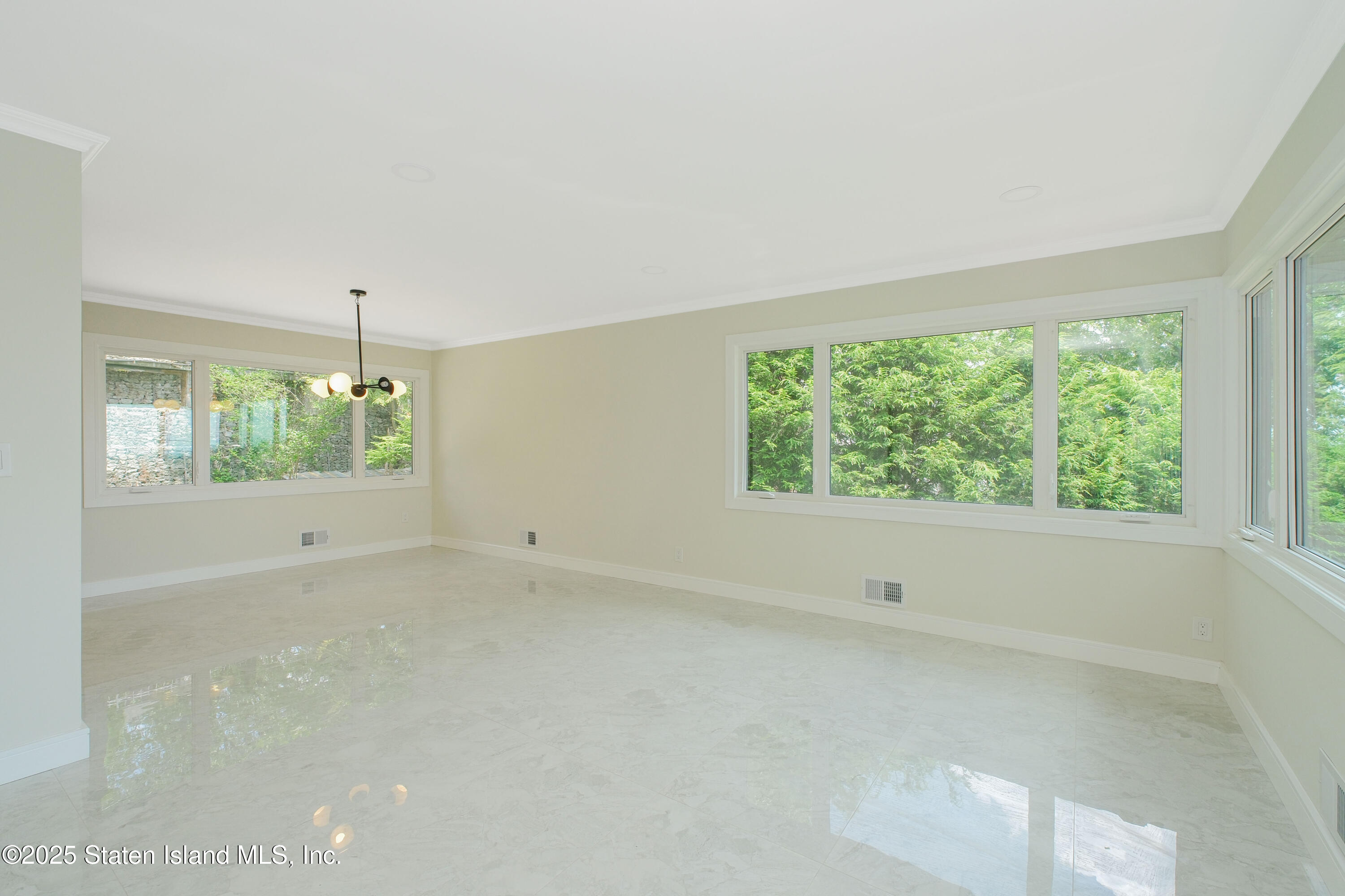 113 Longview Road, Staten Island, NY, 10304 image 10