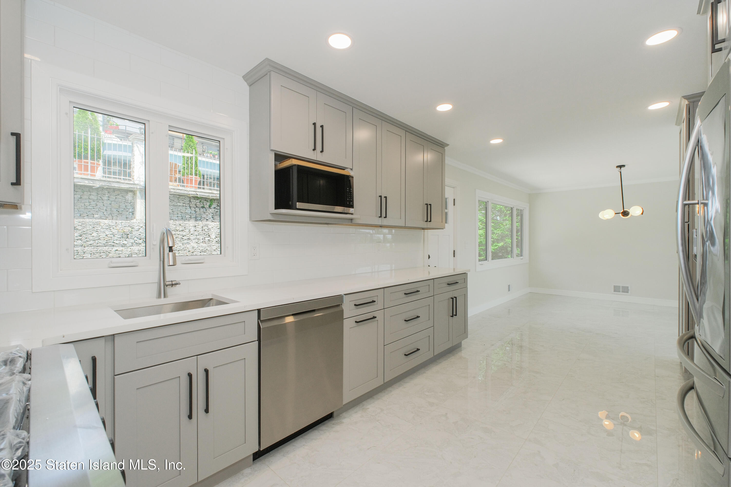 113 Longview Road, Staten Island, NY, 10304 image 20