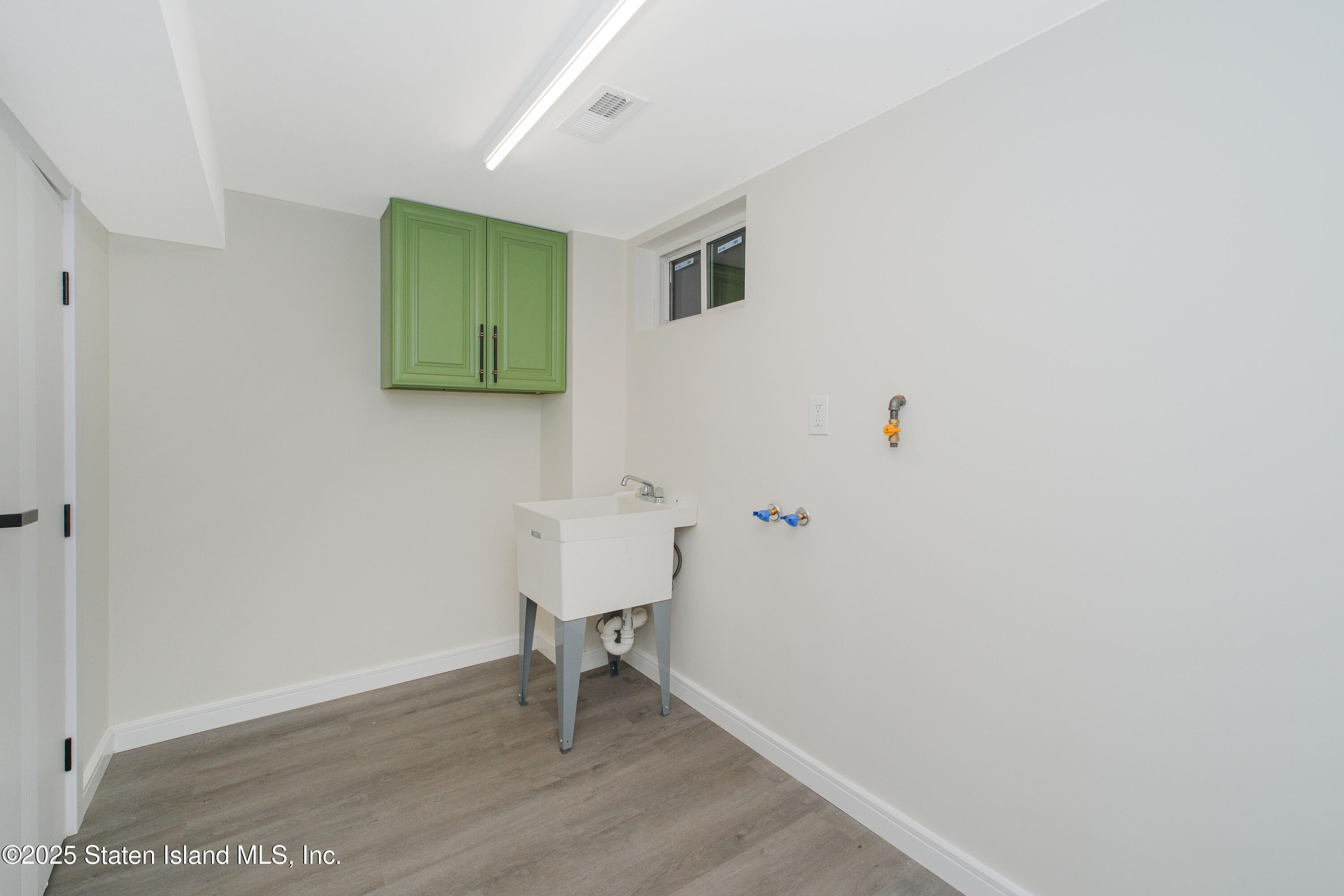 113 Longview Road, Staten Island, NY, 10304 image 40
