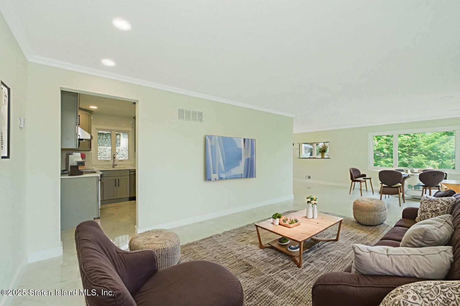 113 Longview Road, Staten Island, NY, 10304 image 9