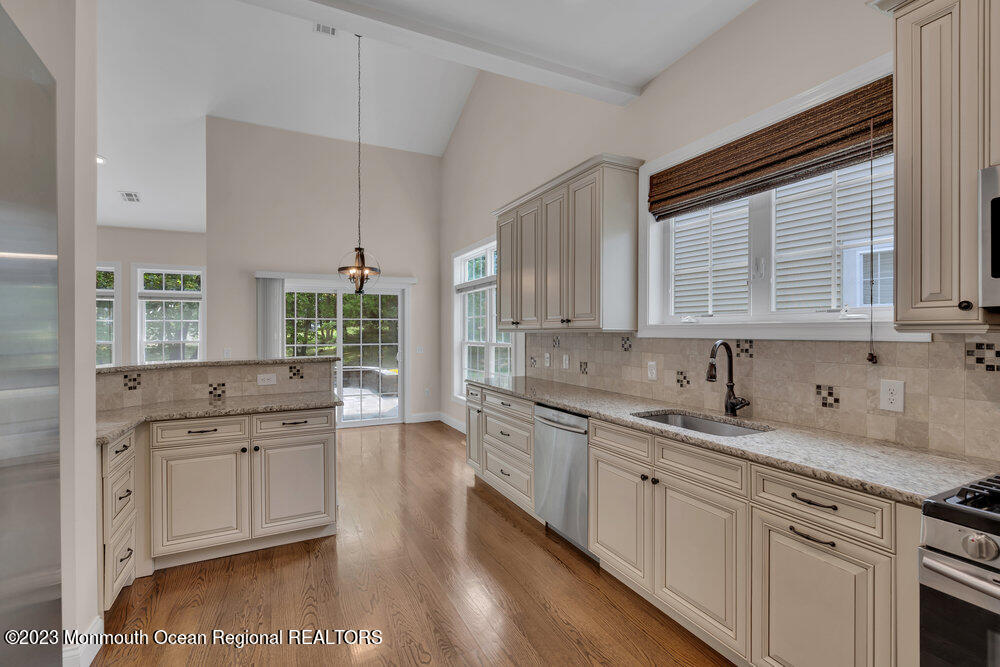 25 Merion Lane, Jackson, NJ, 08527 image 28