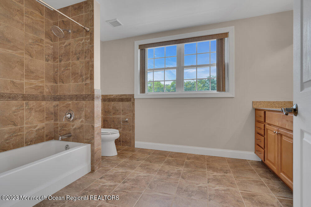 25 Merion Lane, Jackson, NJ, 08527 image 62