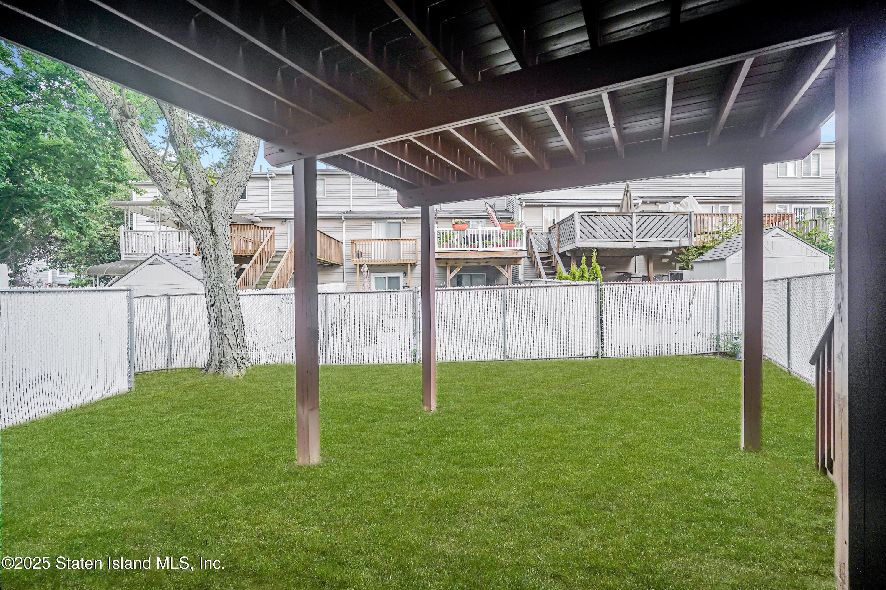 182 Pembrook Loop, Staten Island, NY, 10309 image 36