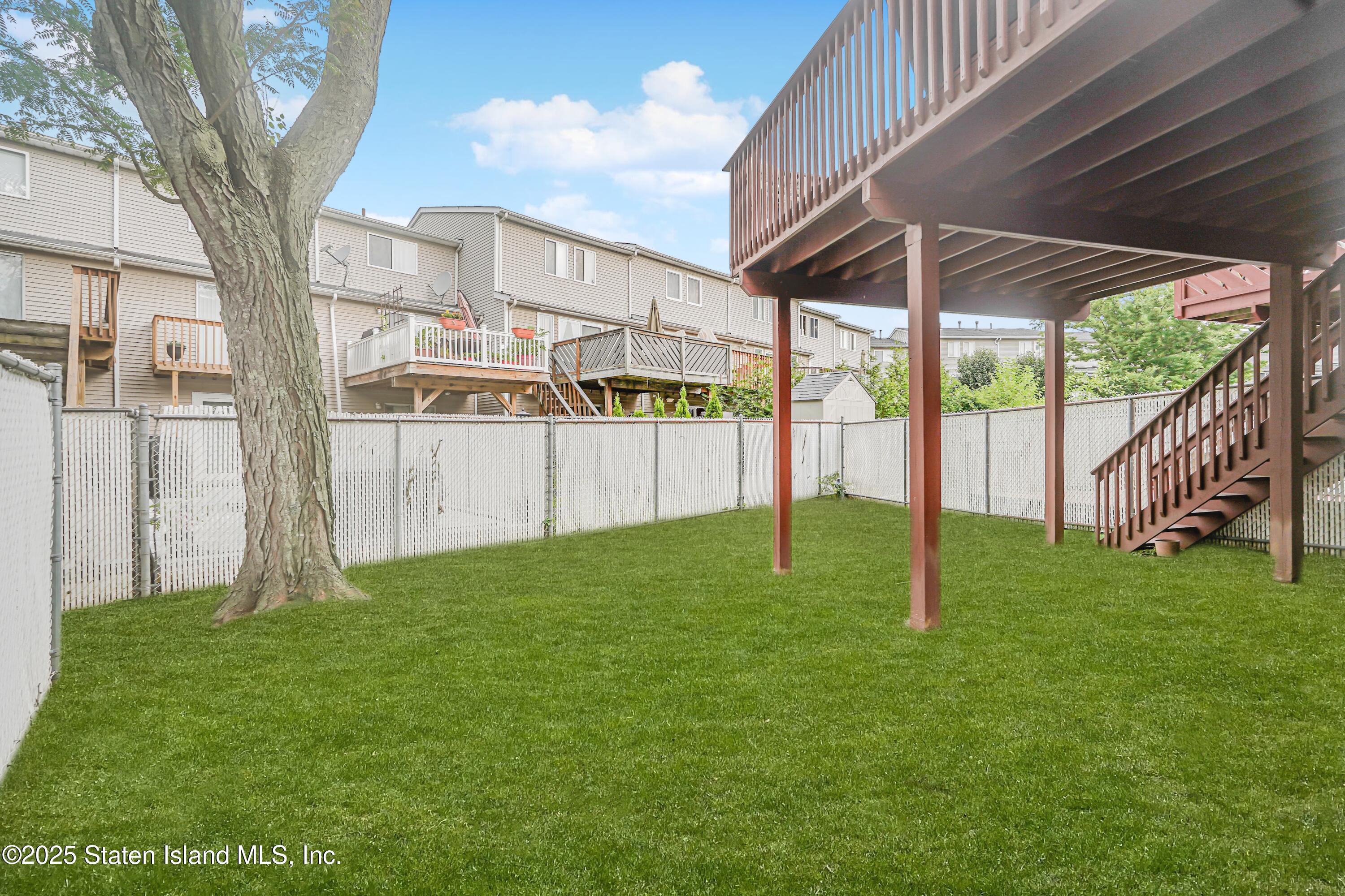 182 Pembrook Loop, Staten Island, NY, 10309 image 35