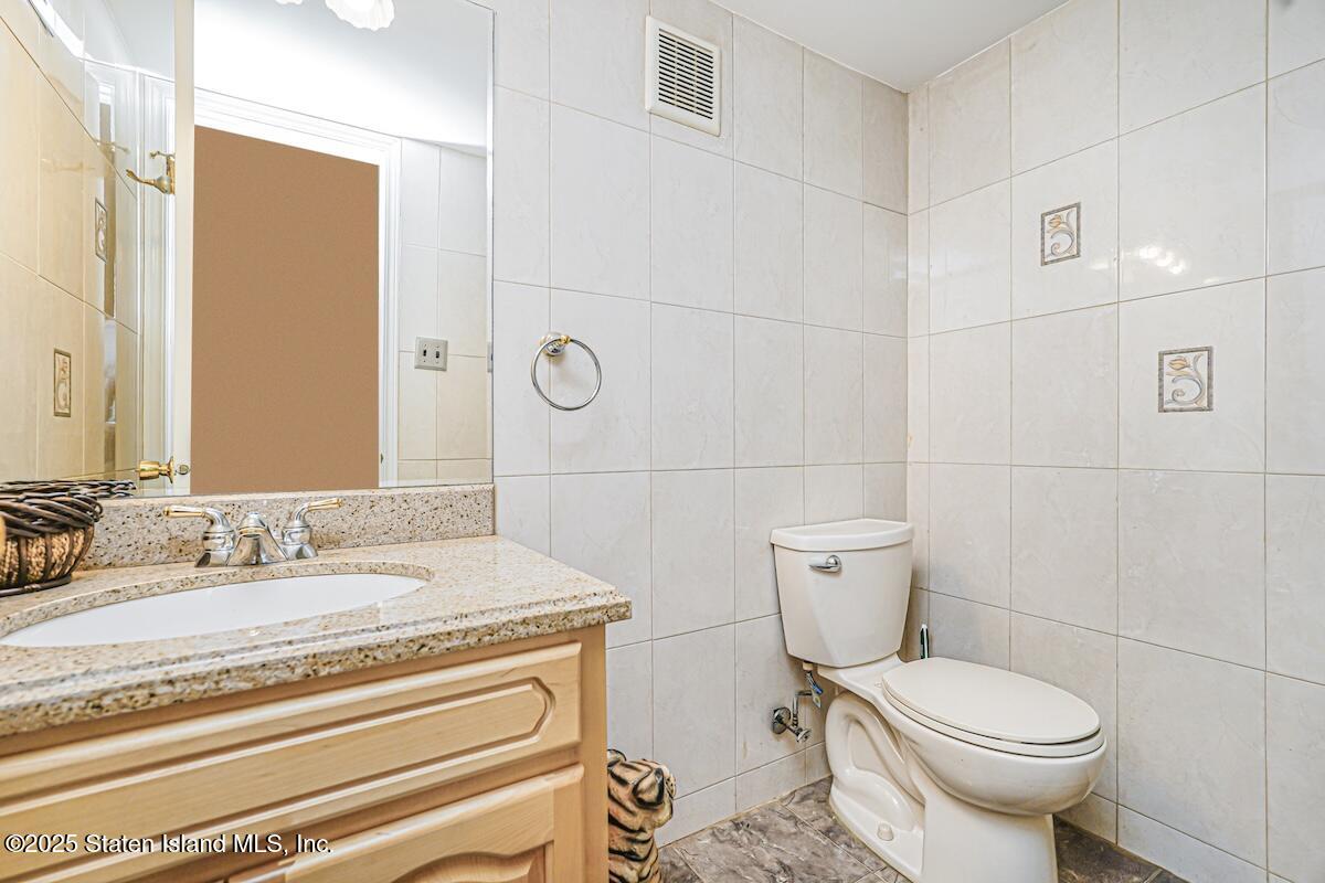 182 Pembrook Loop, Staten Island, NY, 10309 image 28