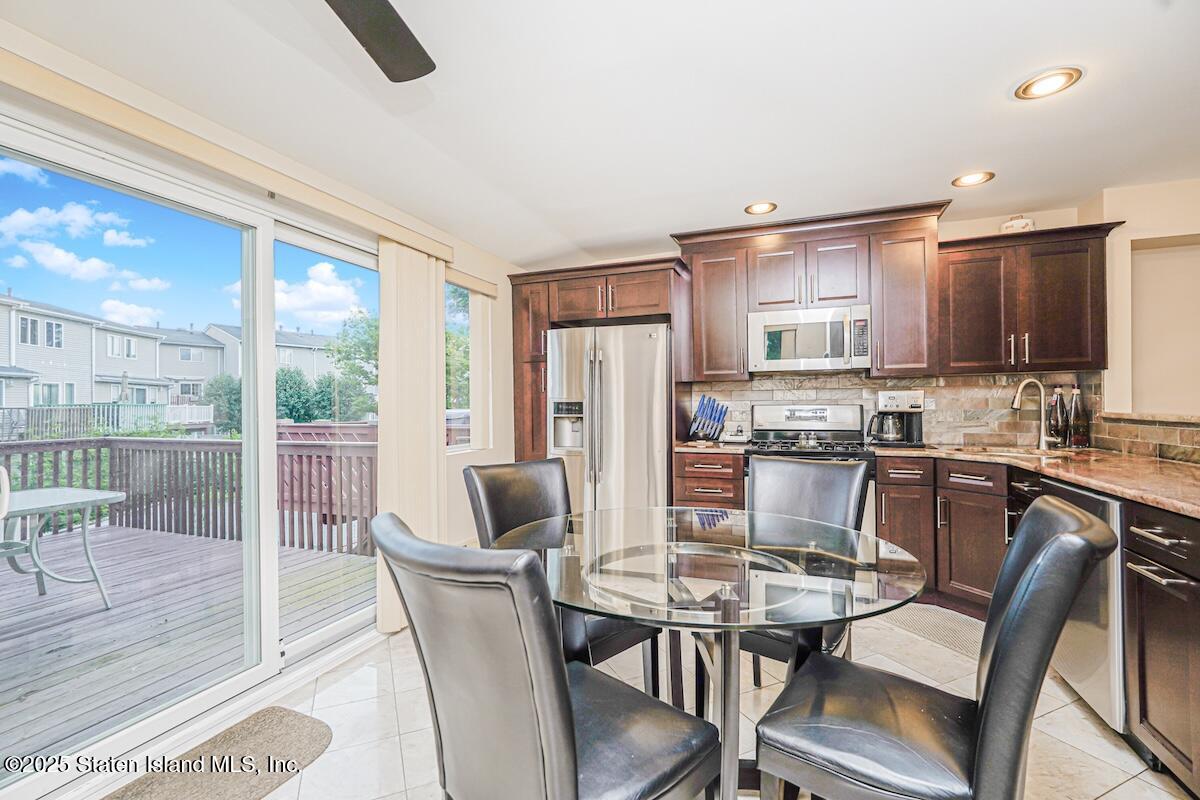 182 Pembrook Loop, Staten Island, NY, 10309 image 13